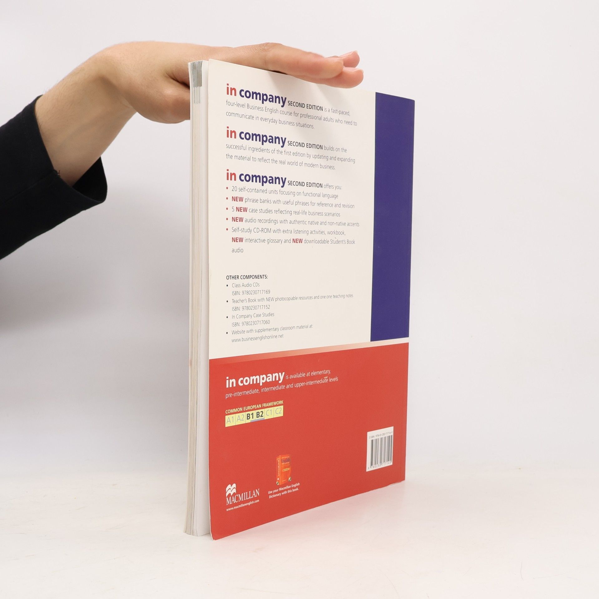 Mark Powell In company : intermediate student's book