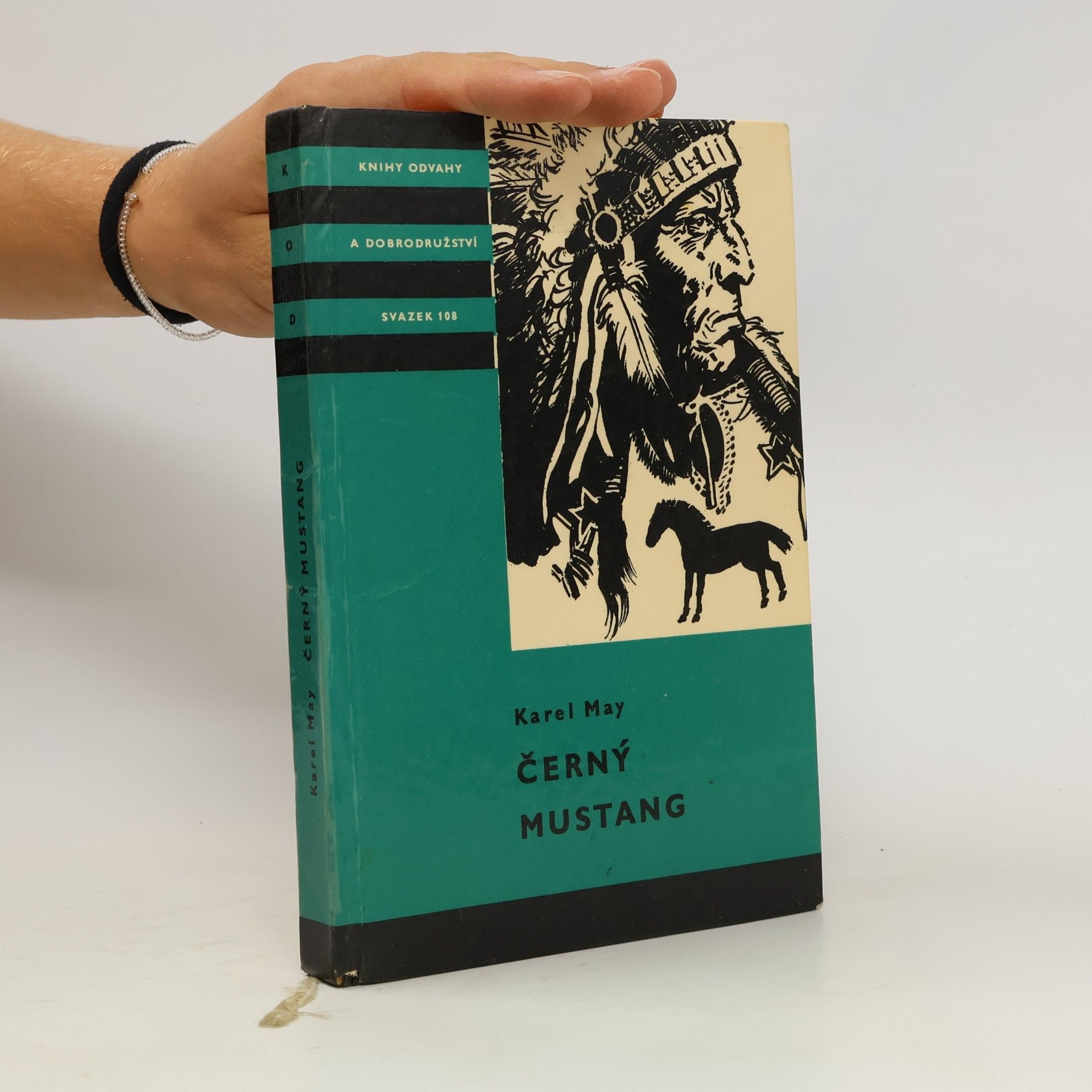 Karl May Černý mustang