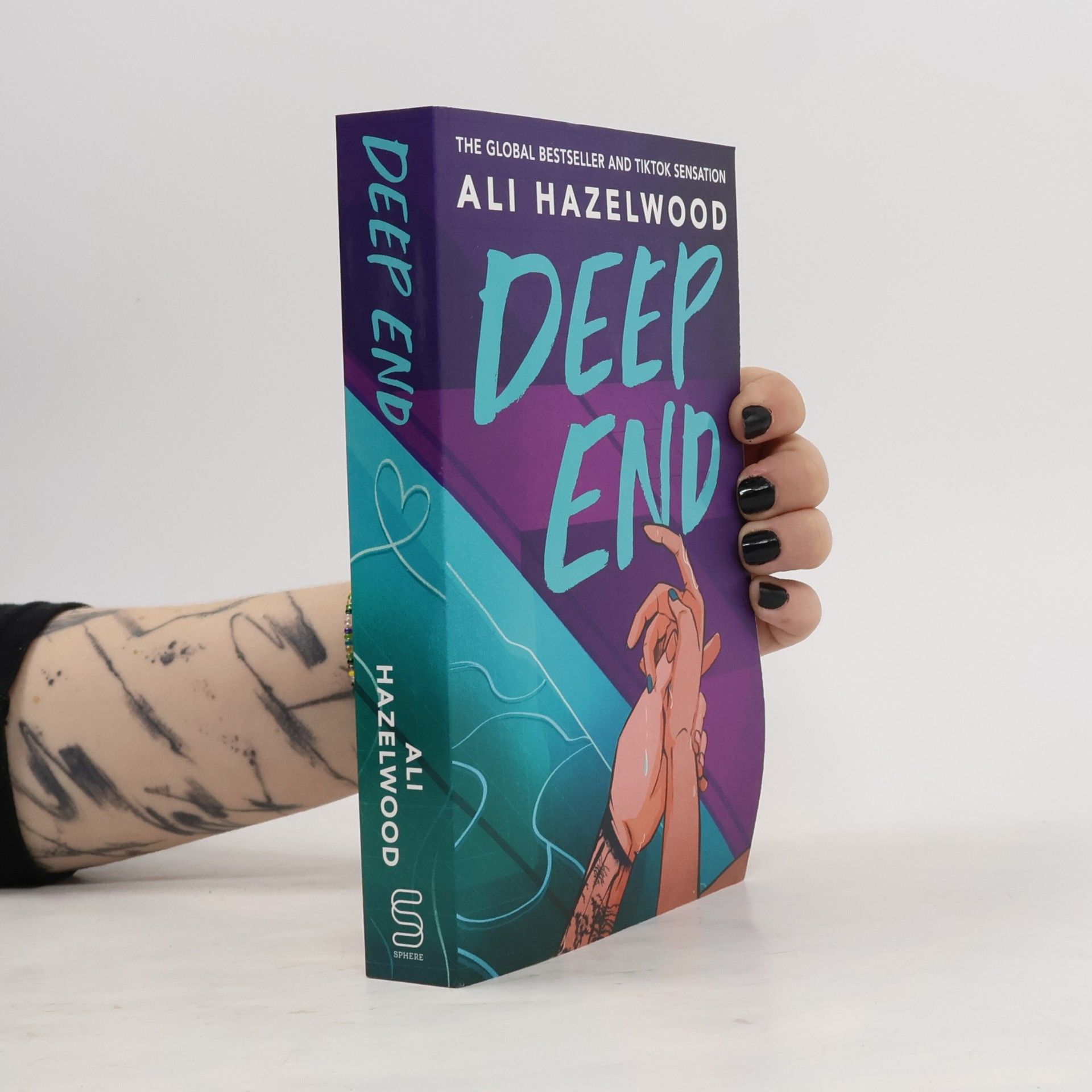 Ali Hazelwood Deep End