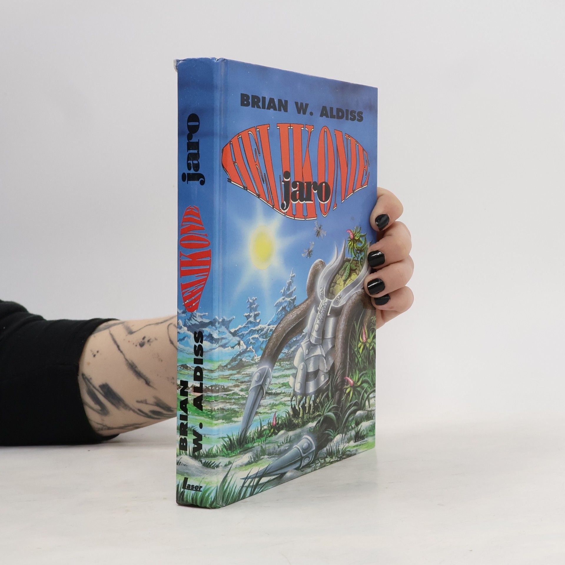 Brian Aldiss Helikonie. Jaro