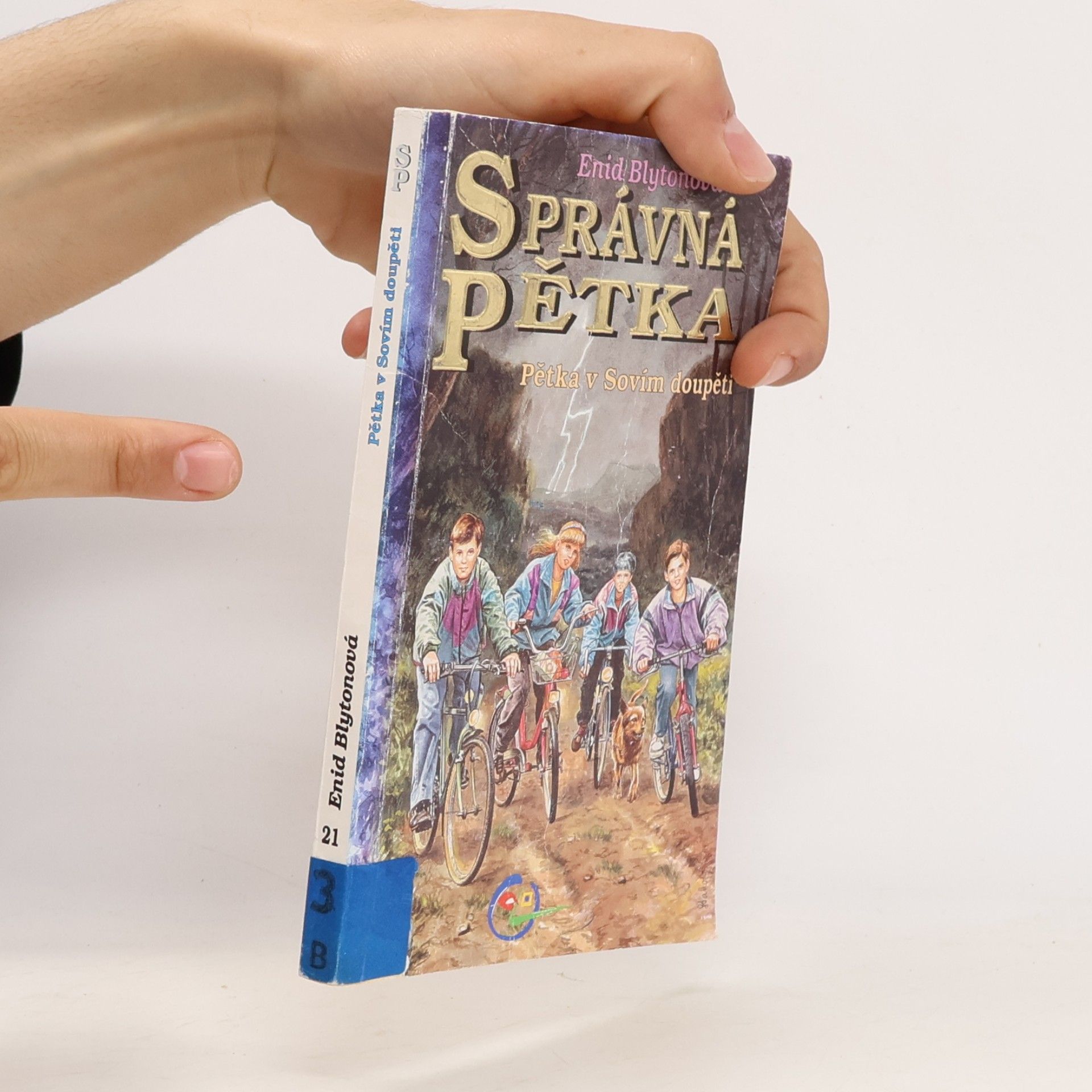 Enid Blyton Správná pětka. Pětka v Sovím doupěti