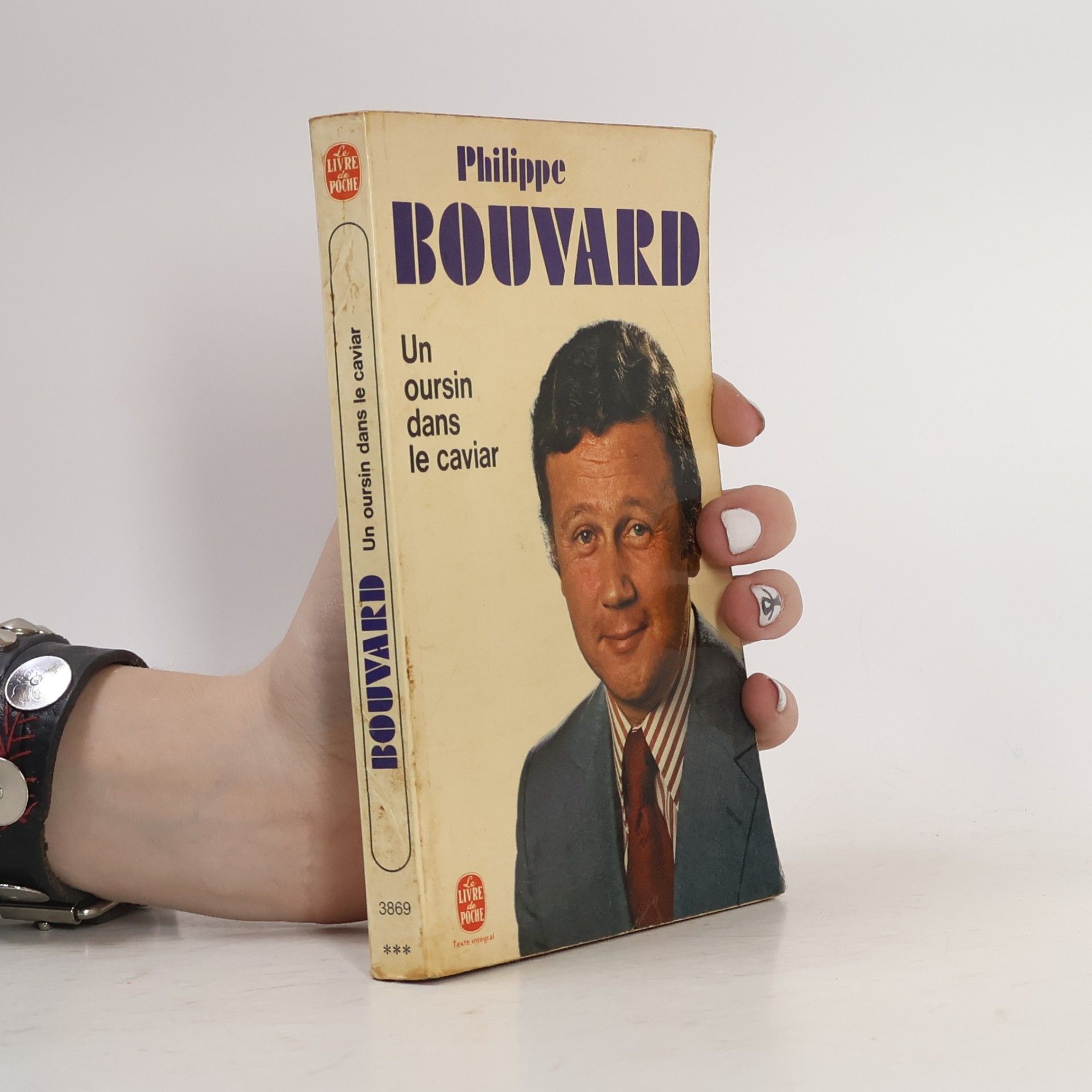 Un oursin dans le caviar