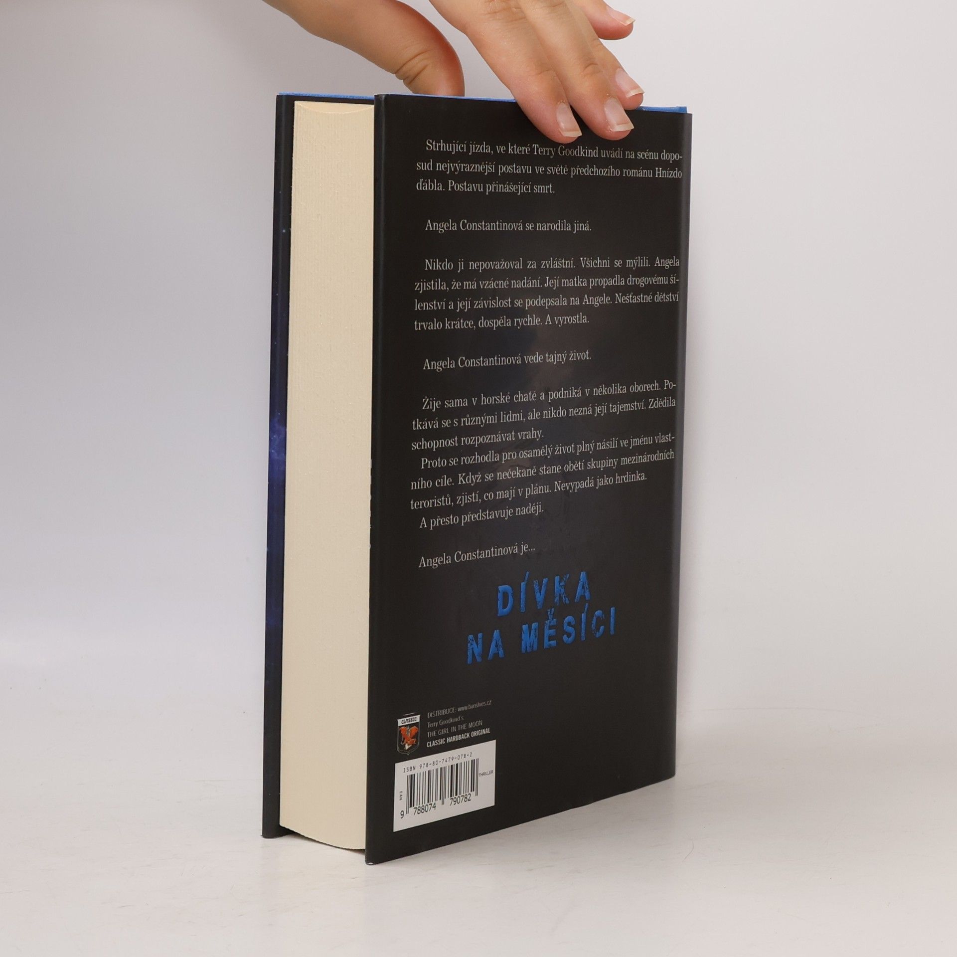 Terry Goodkind Dívka na Měsíci