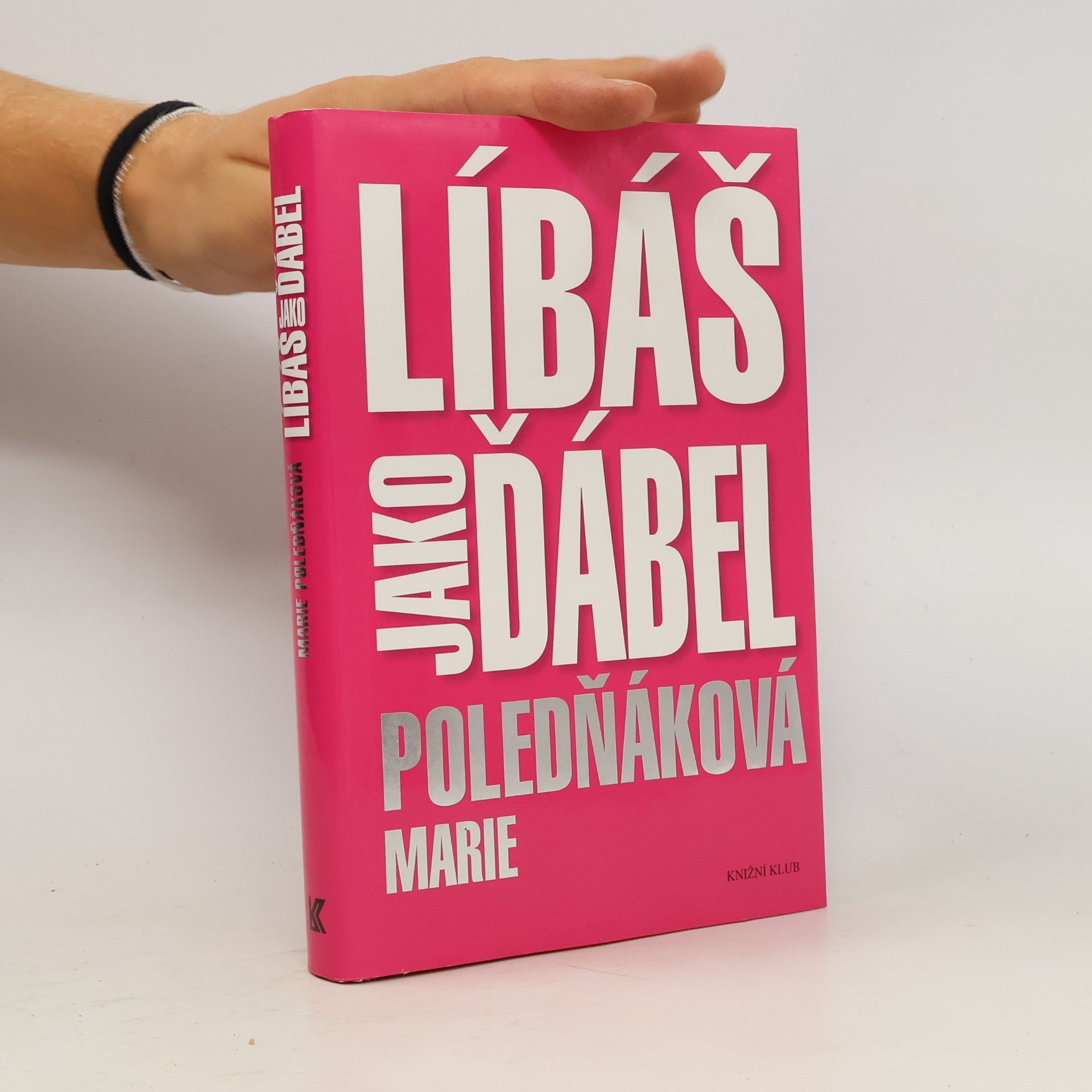 Marie Poledňáková Líbáš jako ďábel