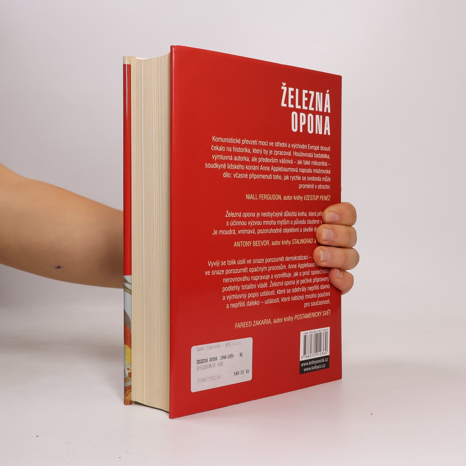 Anne Applebaum Železná opona