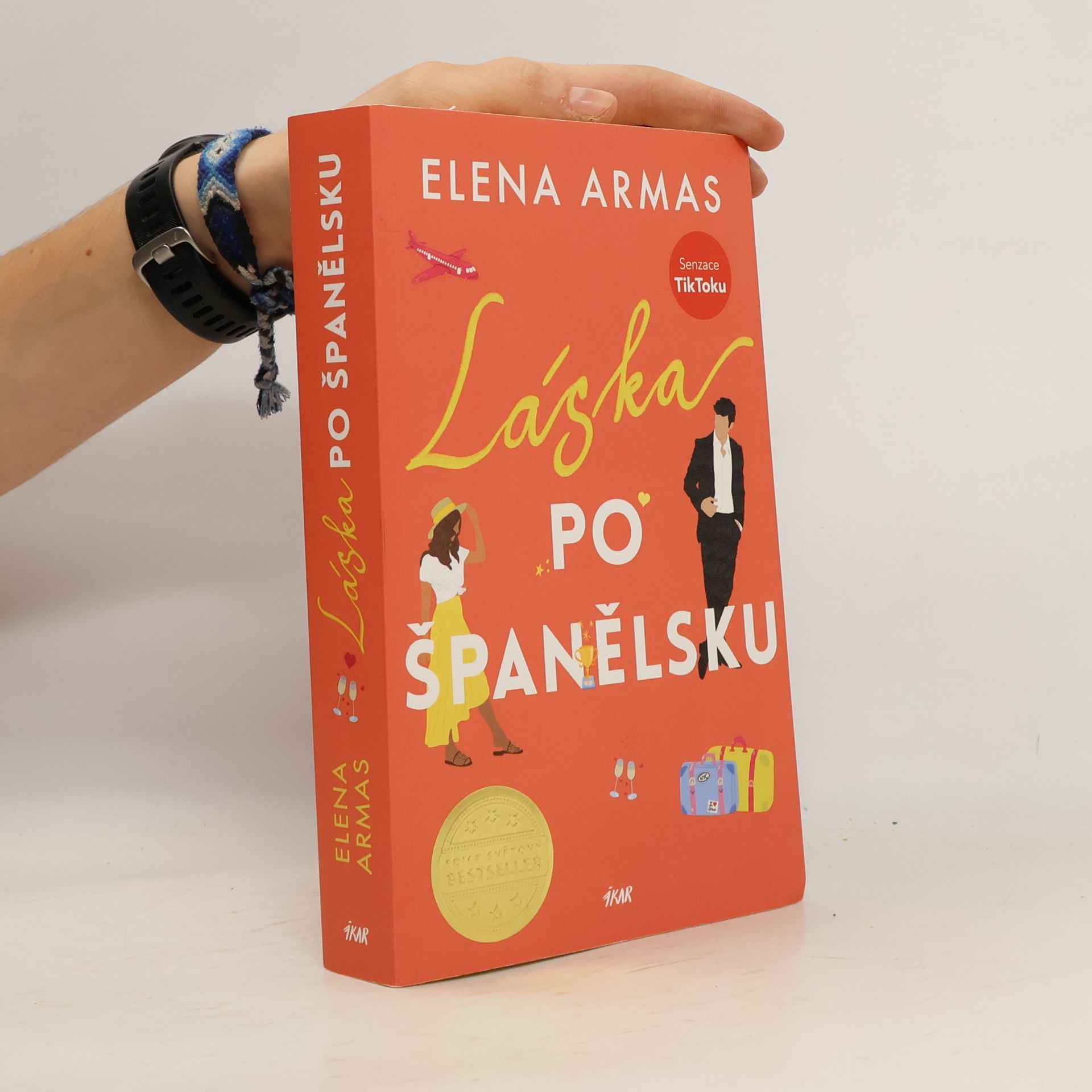 Elena Armas Láska po španělsku