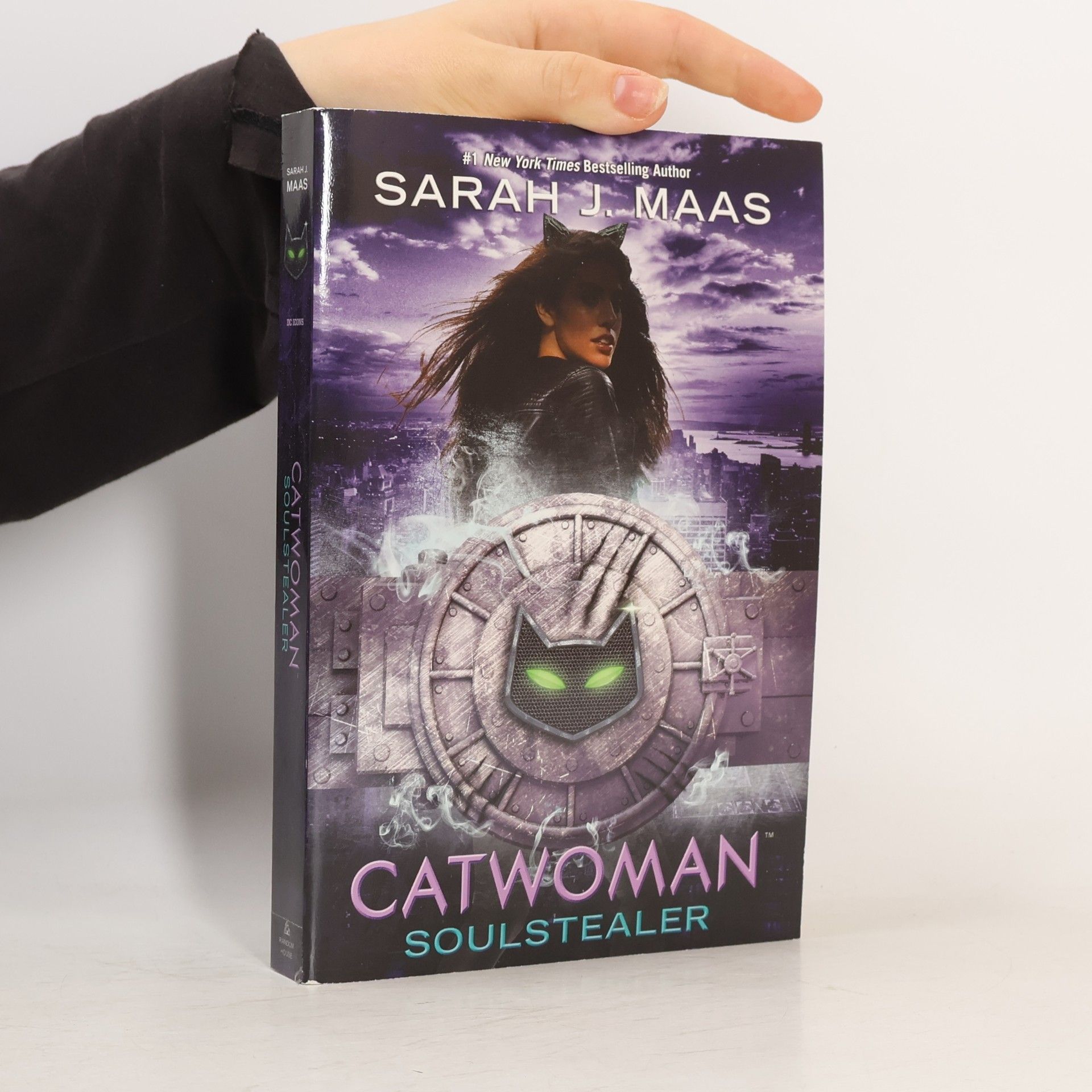 Sarah J. Maas Catwoman. Soulstealer