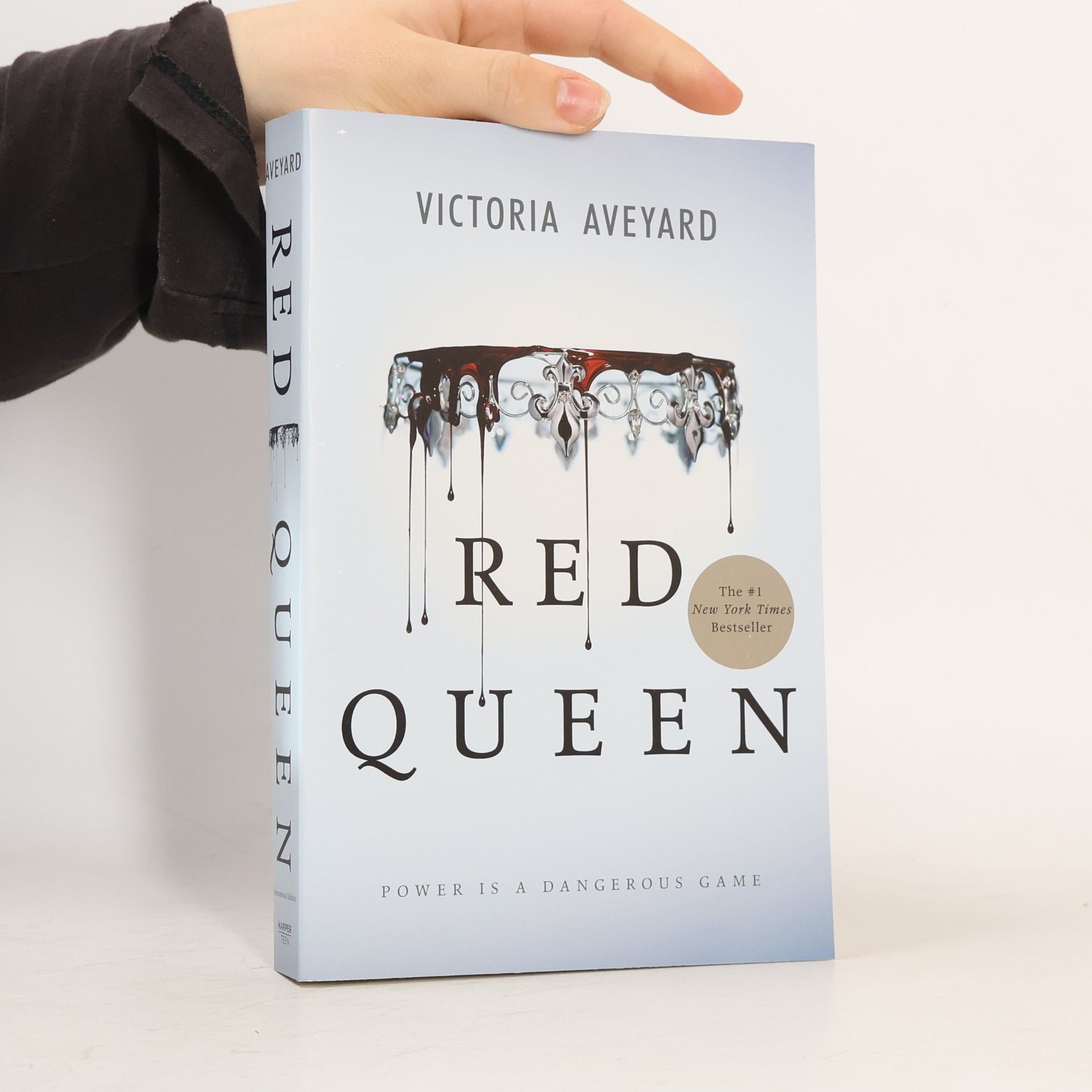 Victoria Aveyard Red Queen