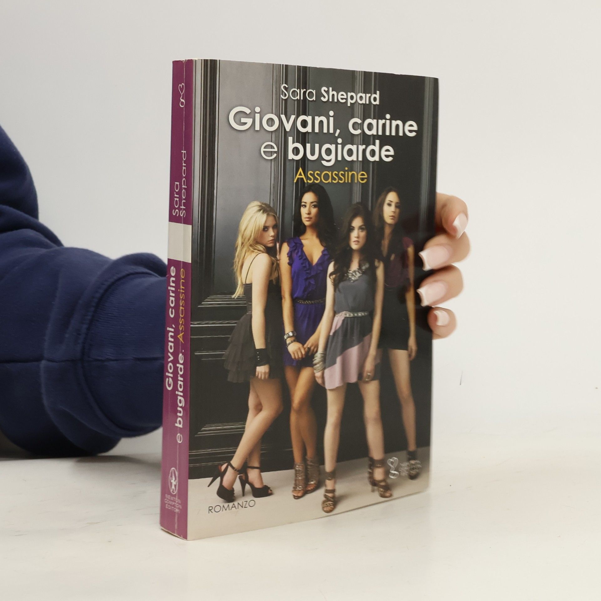 Sara Shepard Giovani, carine e bugiarde. Assassine