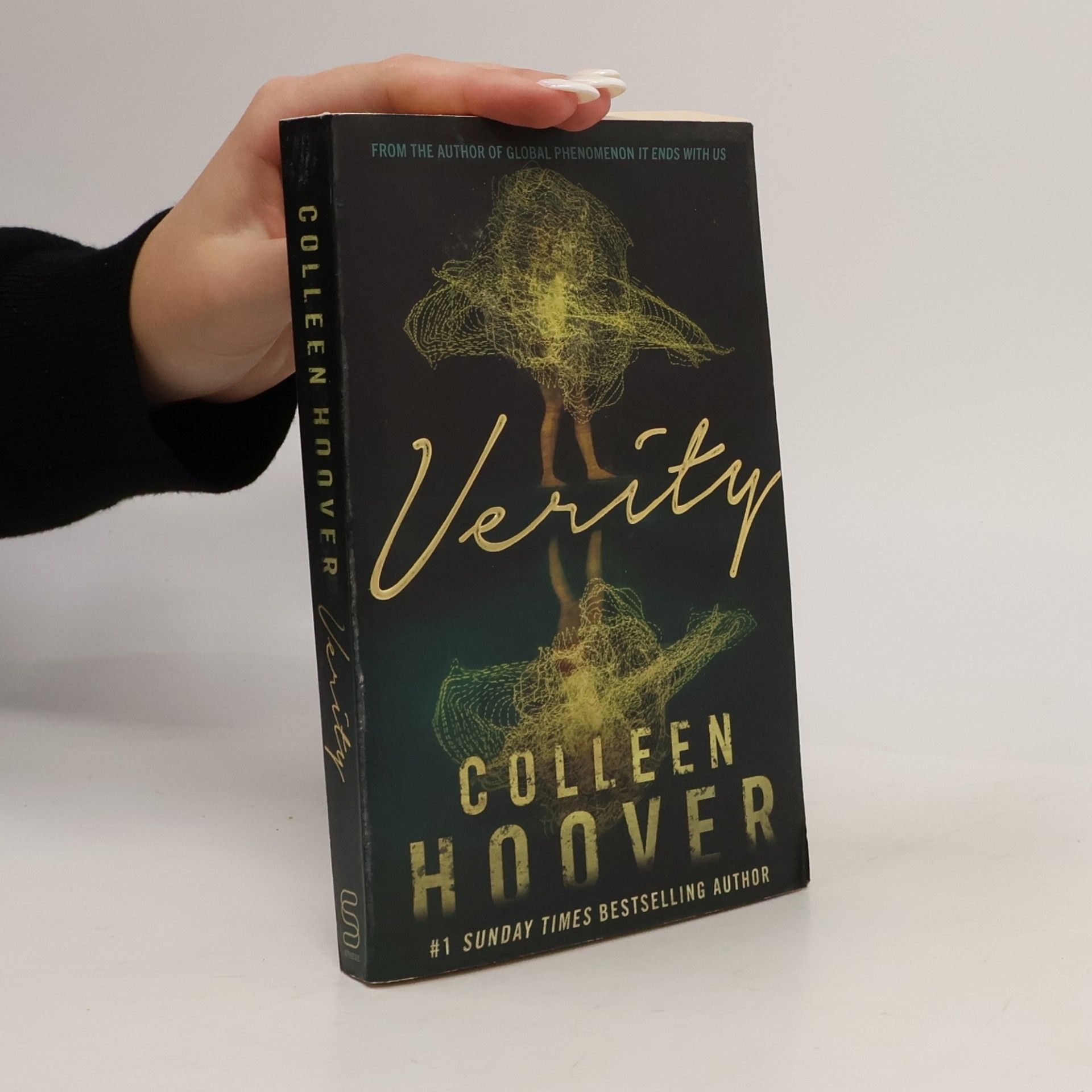Colleen Hoover Verity