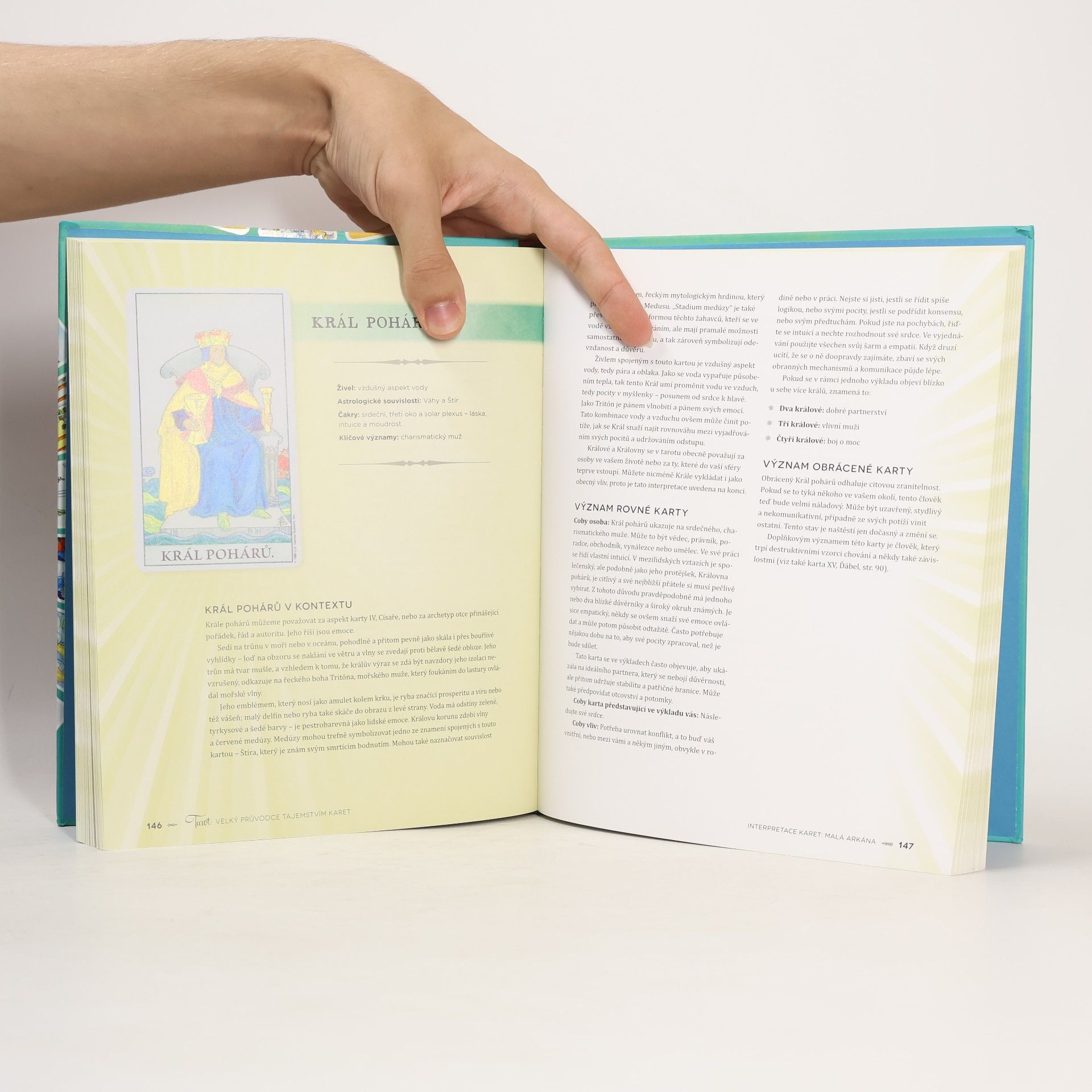 Liz Dean Tarot: velký průvodce tajemstvím karet