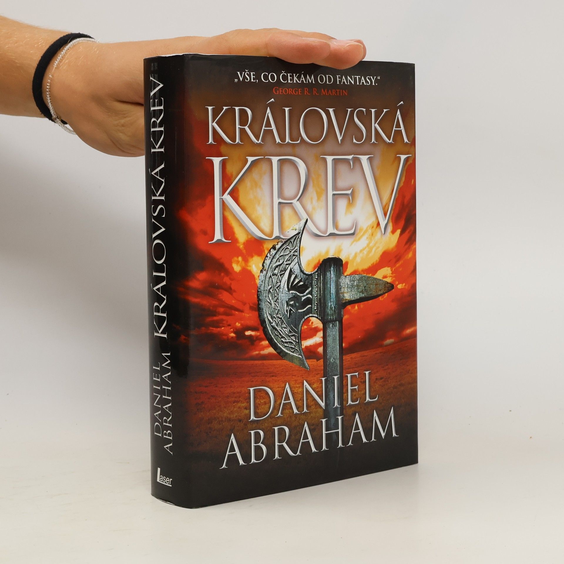Daniel Abraham Královská krev