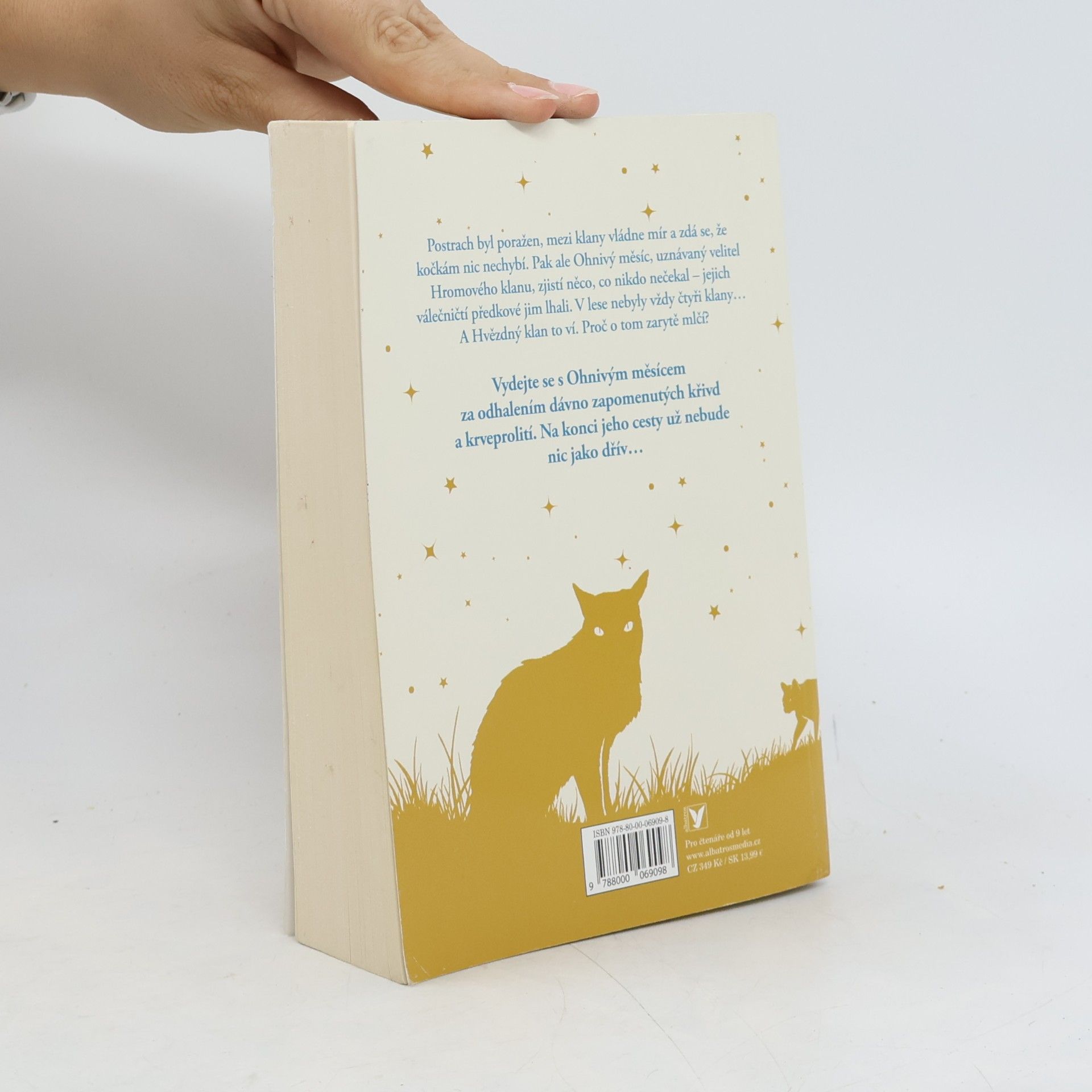Erin Hunter Kočičí válečníci : superedice. Putování Ohnivého měsíce