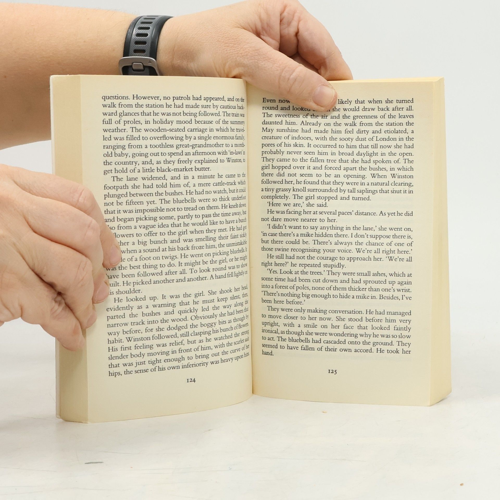 George Orwell Nineteen Eighty-Four
