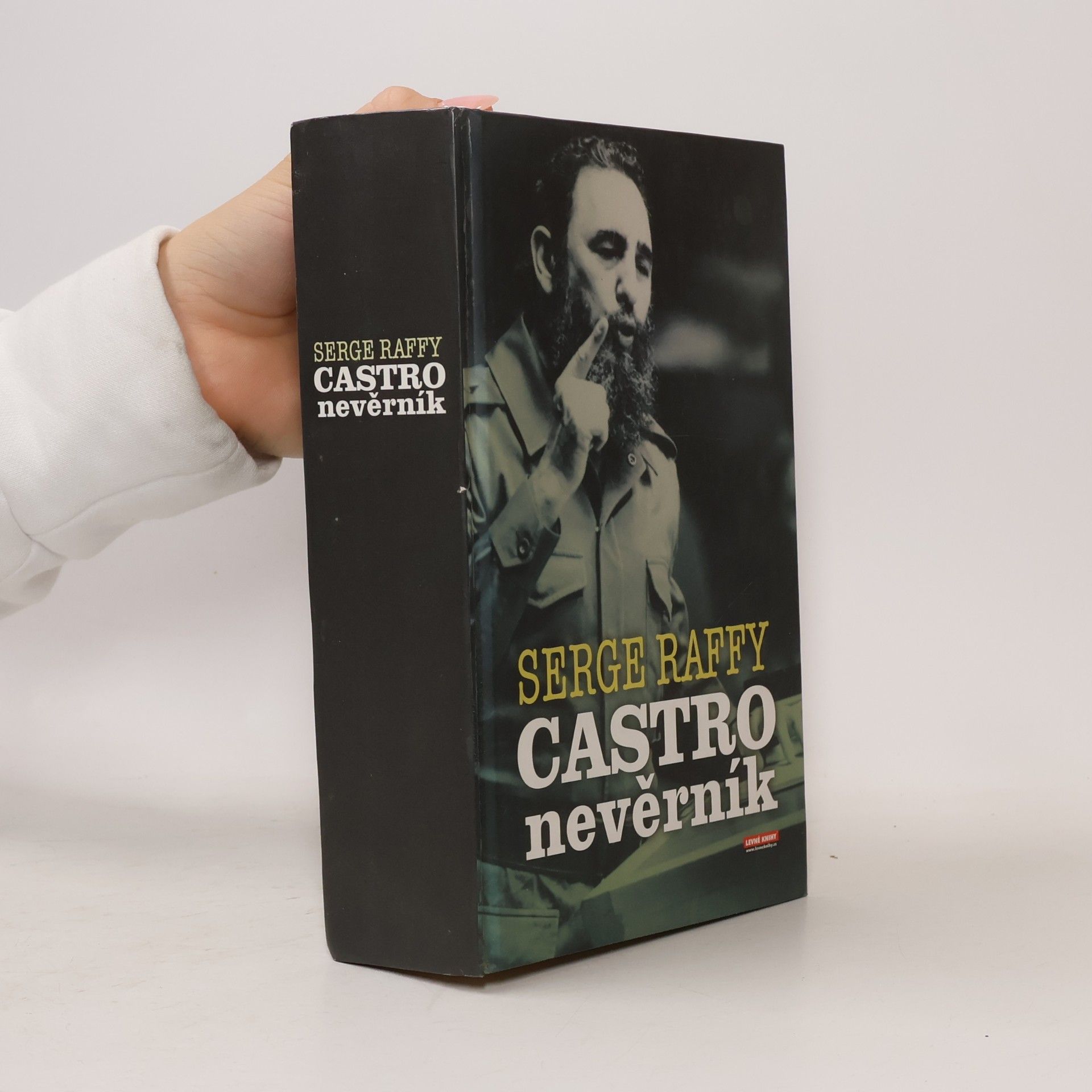 Serge Raffy Castro nevěrník