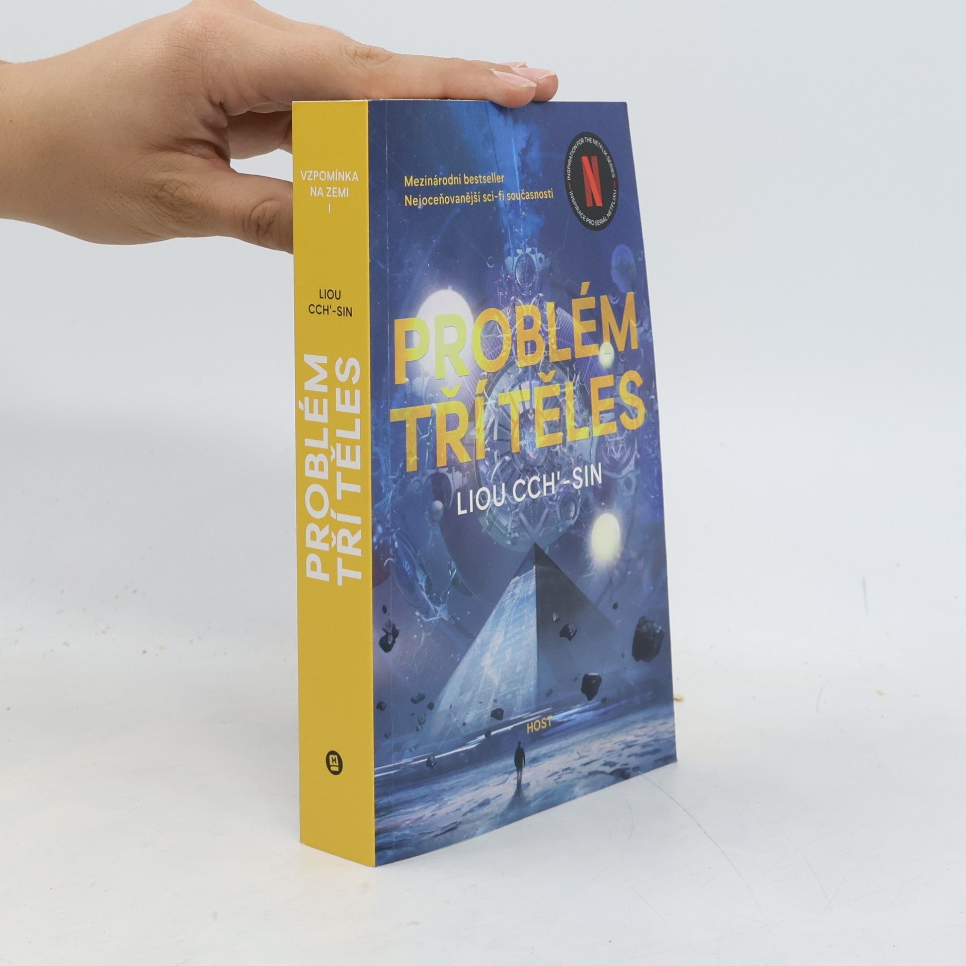 Cixin Liu Problém tří těles