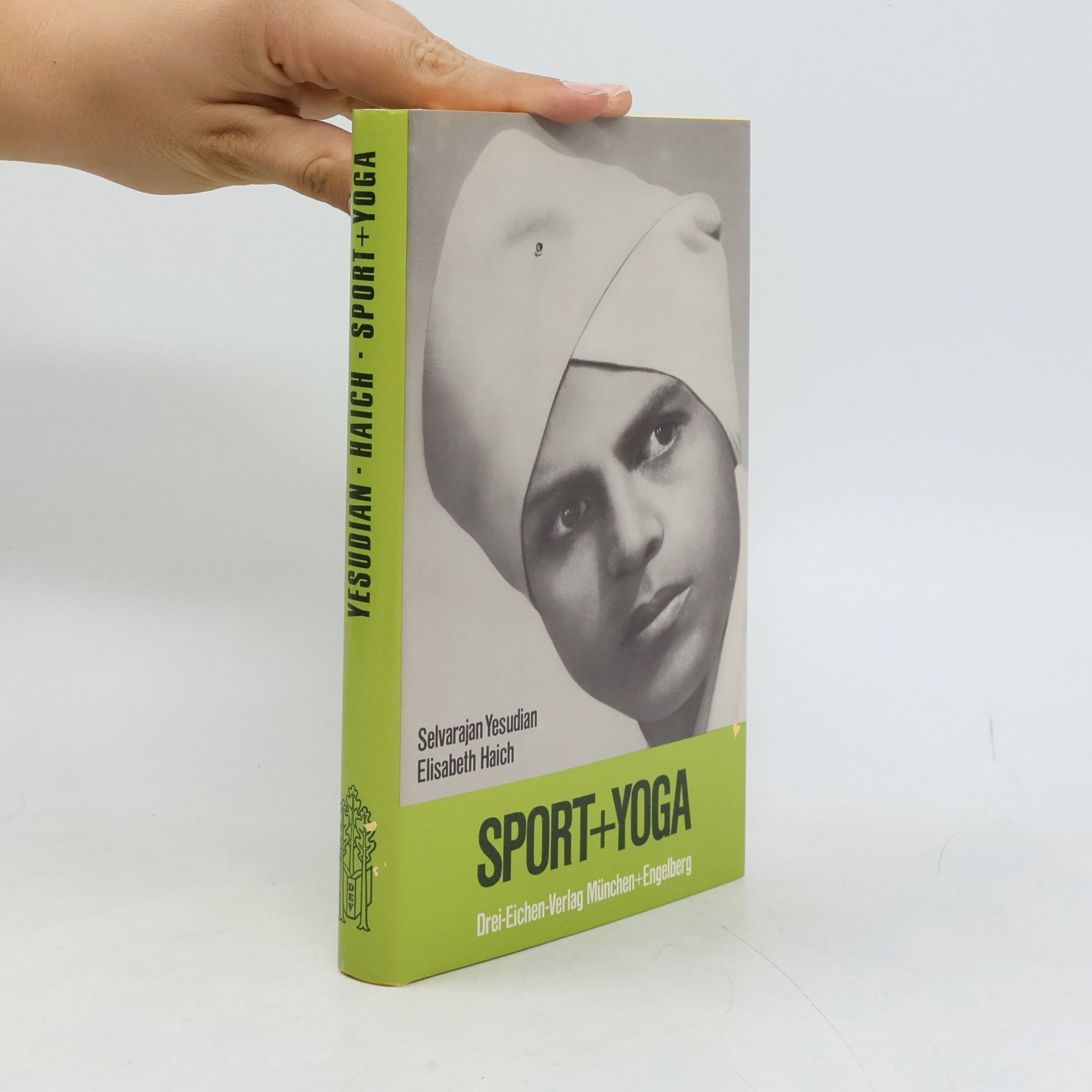 Selvarajan Yesudian Sport und Yoga