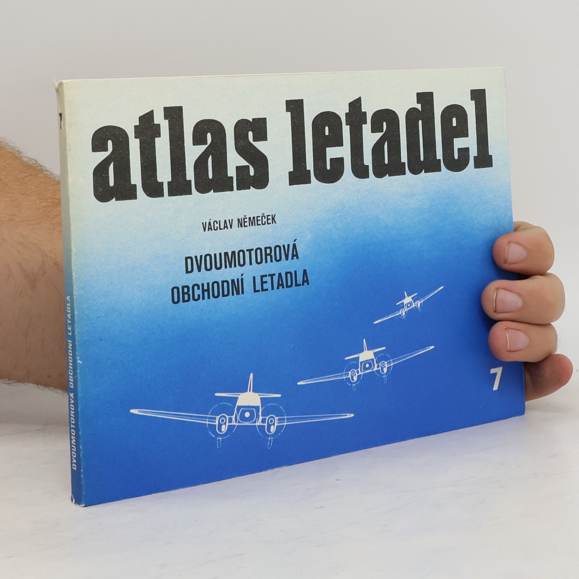 Václav Němeček Atlas letadel 7. Dvoumotorová obchodní letadla