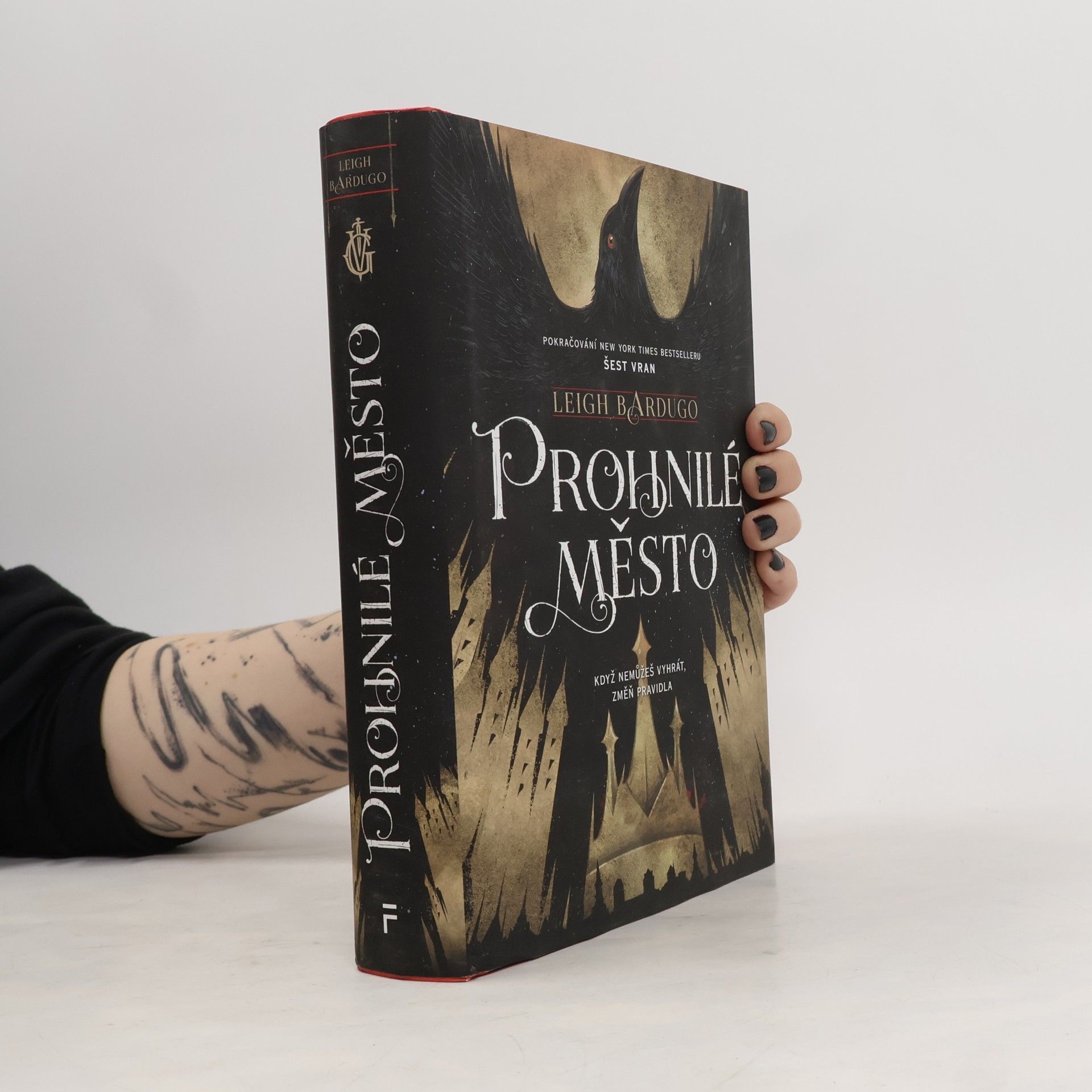 Leigh Bardugo Prohnilé město