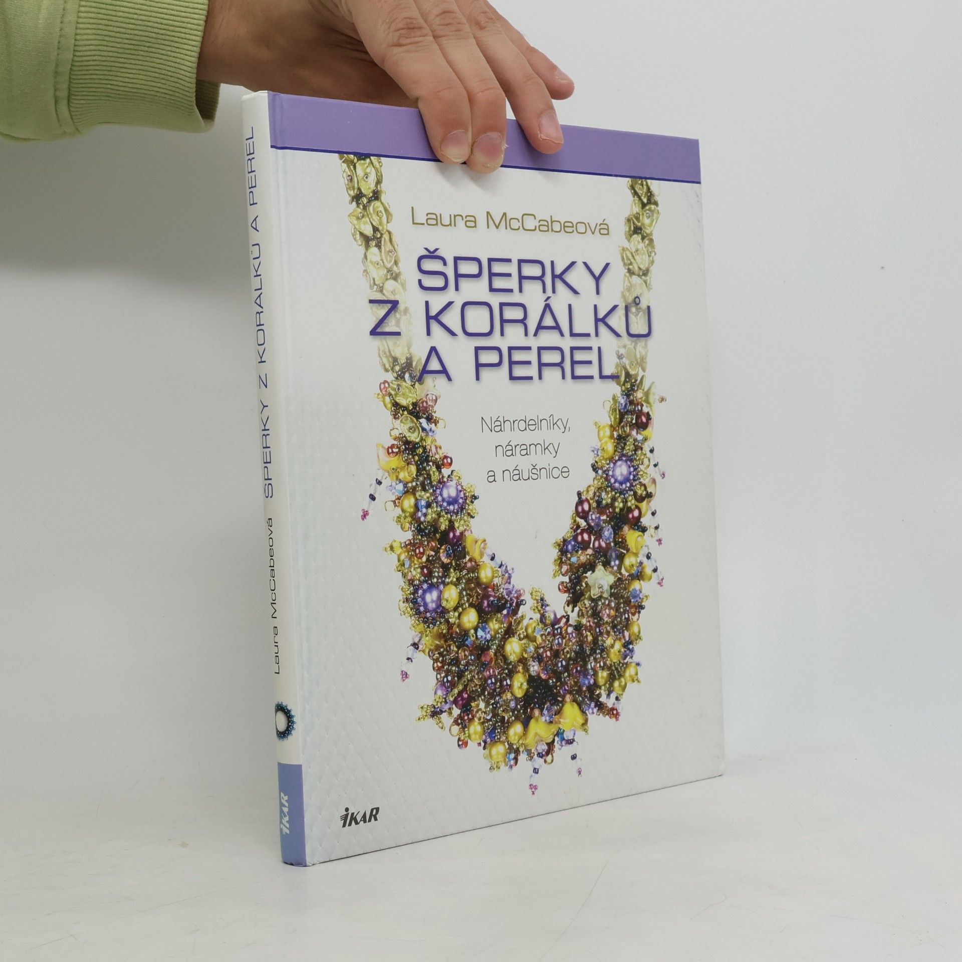 Laura McCabe Šperky z korálků a perel
