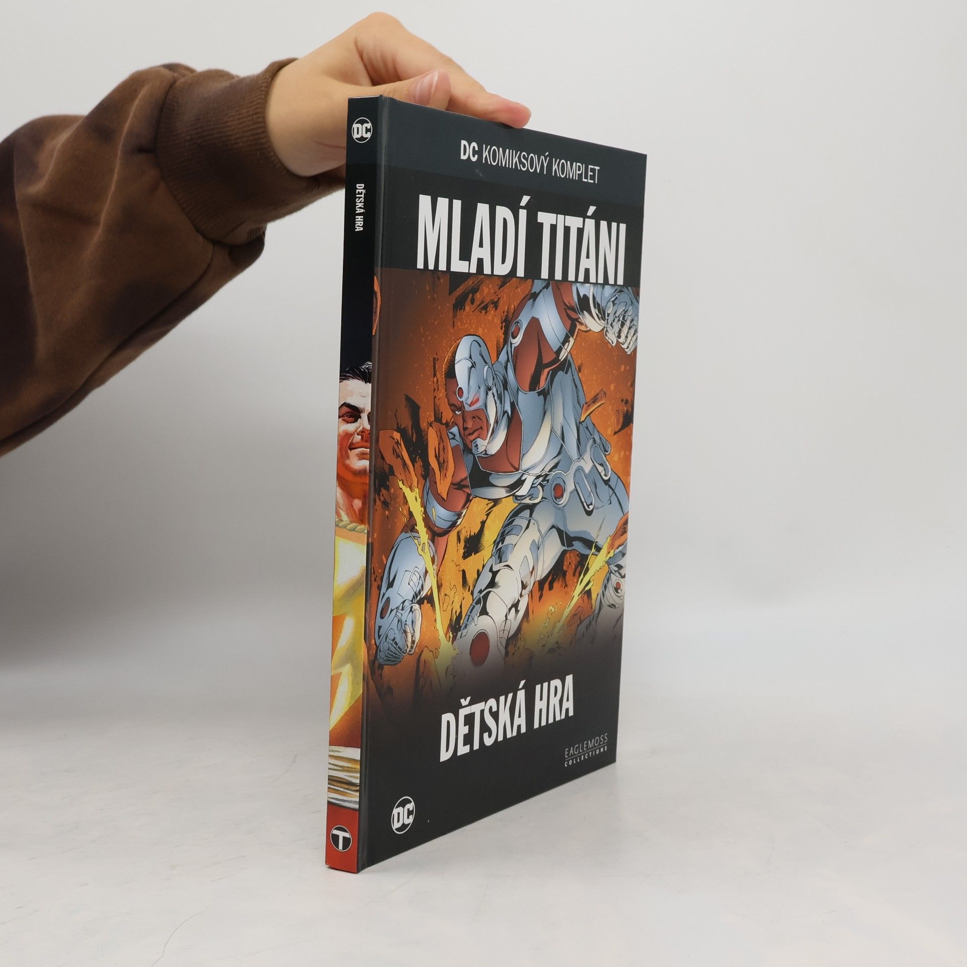 Autorenkollektiv Mladí Titáni. Dětská hra