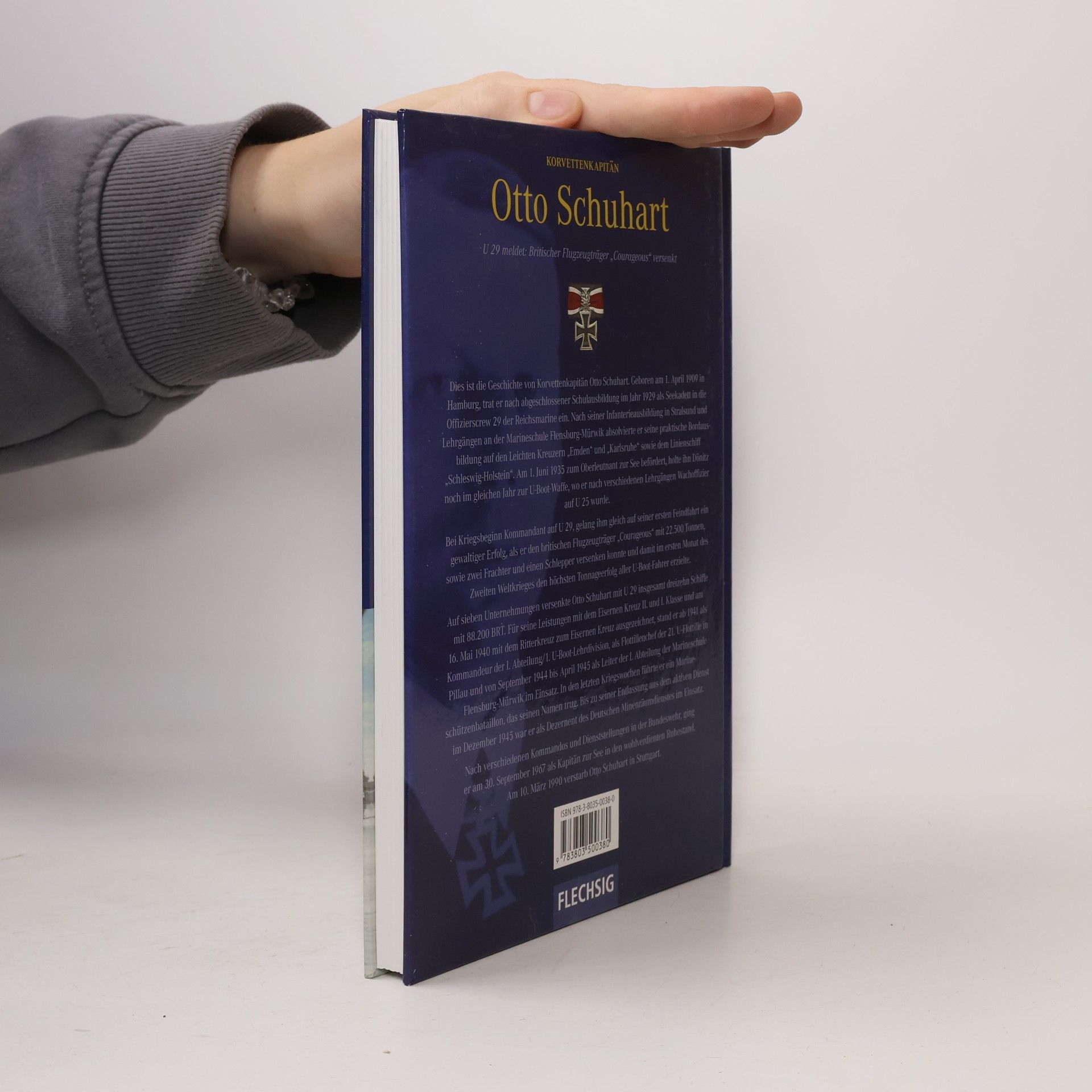 Hans Joachim Röll Korvettenkapitän Otto Schuhart