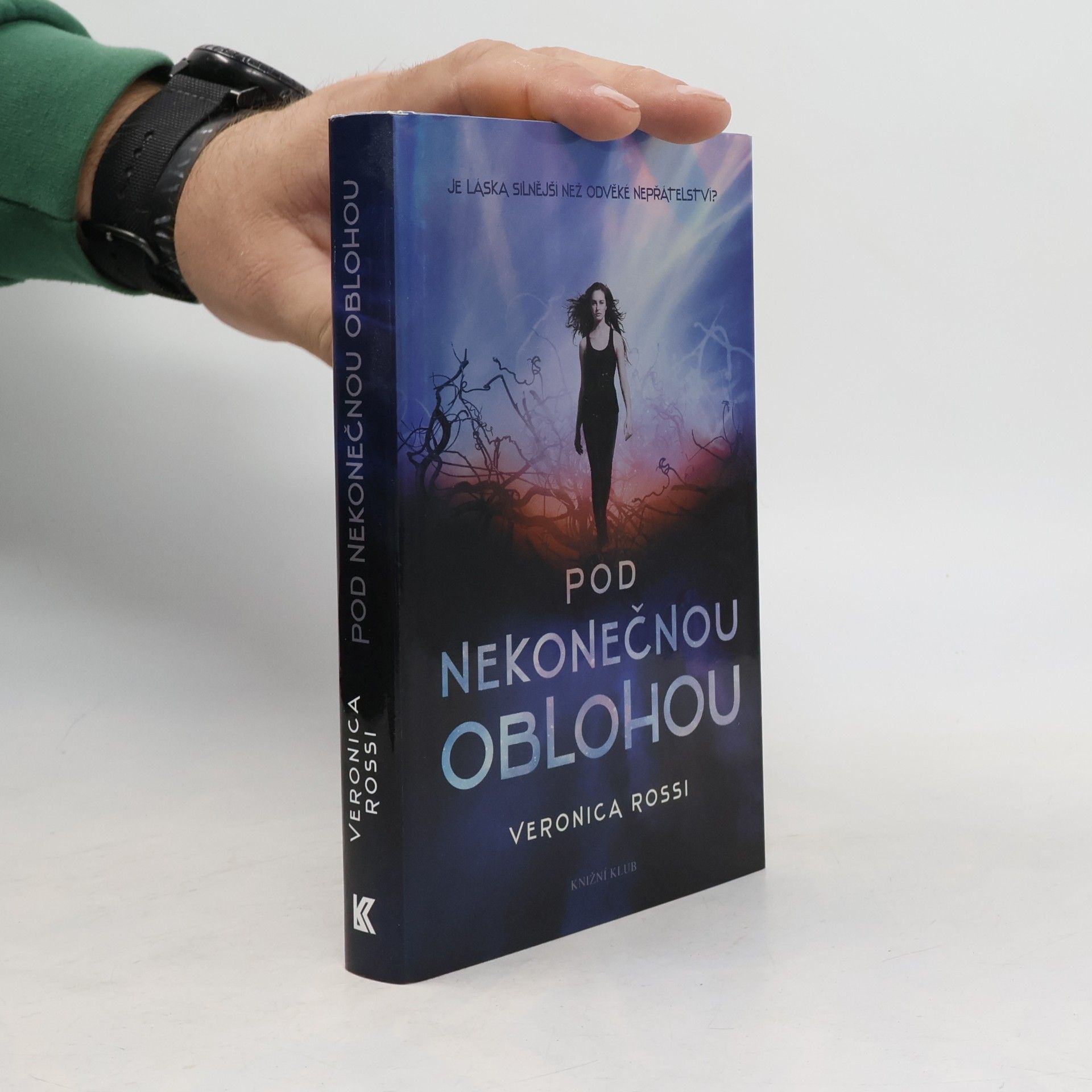 Veronica Rossi Pod nekonečnou oblohou