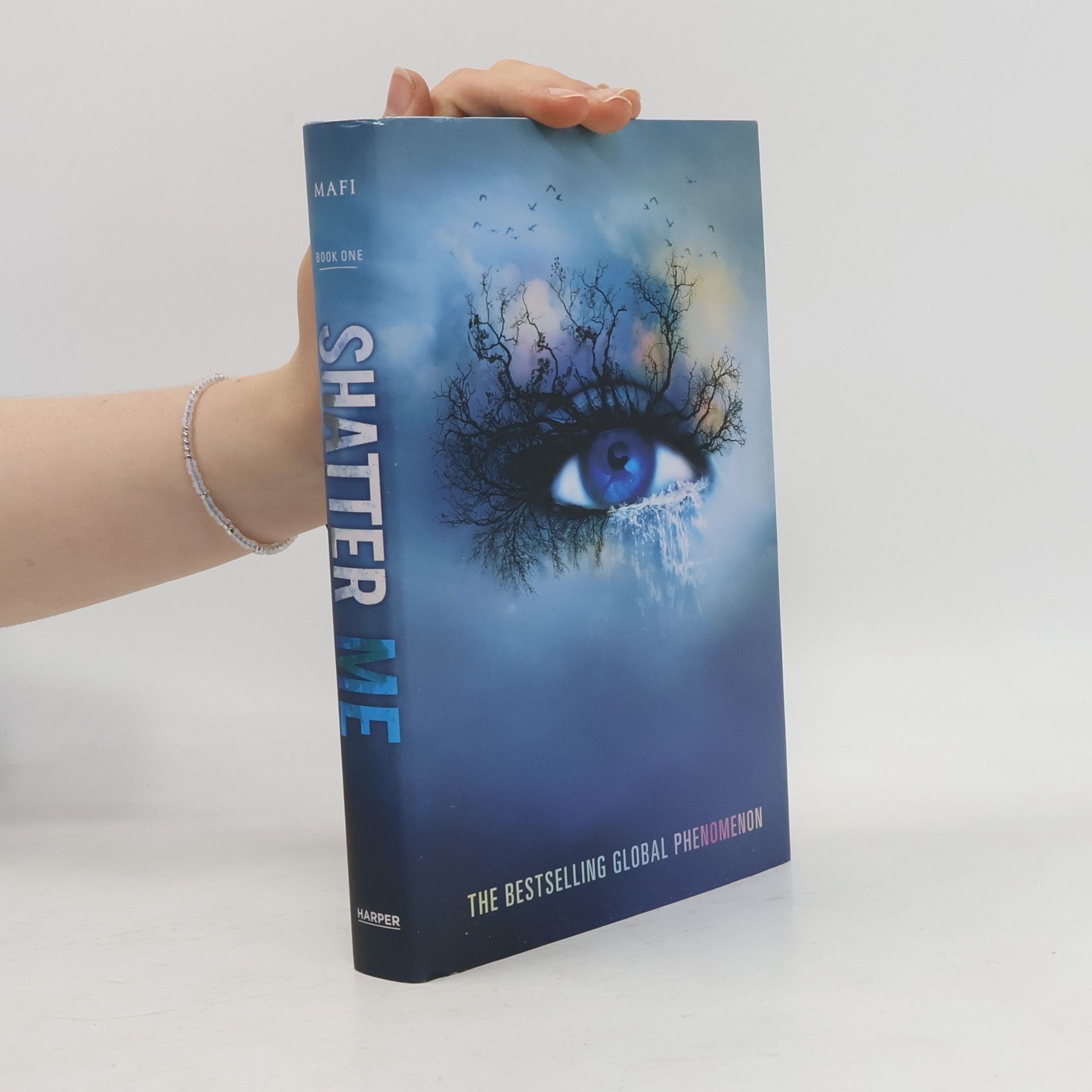 Тагере Мафі Shatter Me Collector's Deluxe Limited Edition
