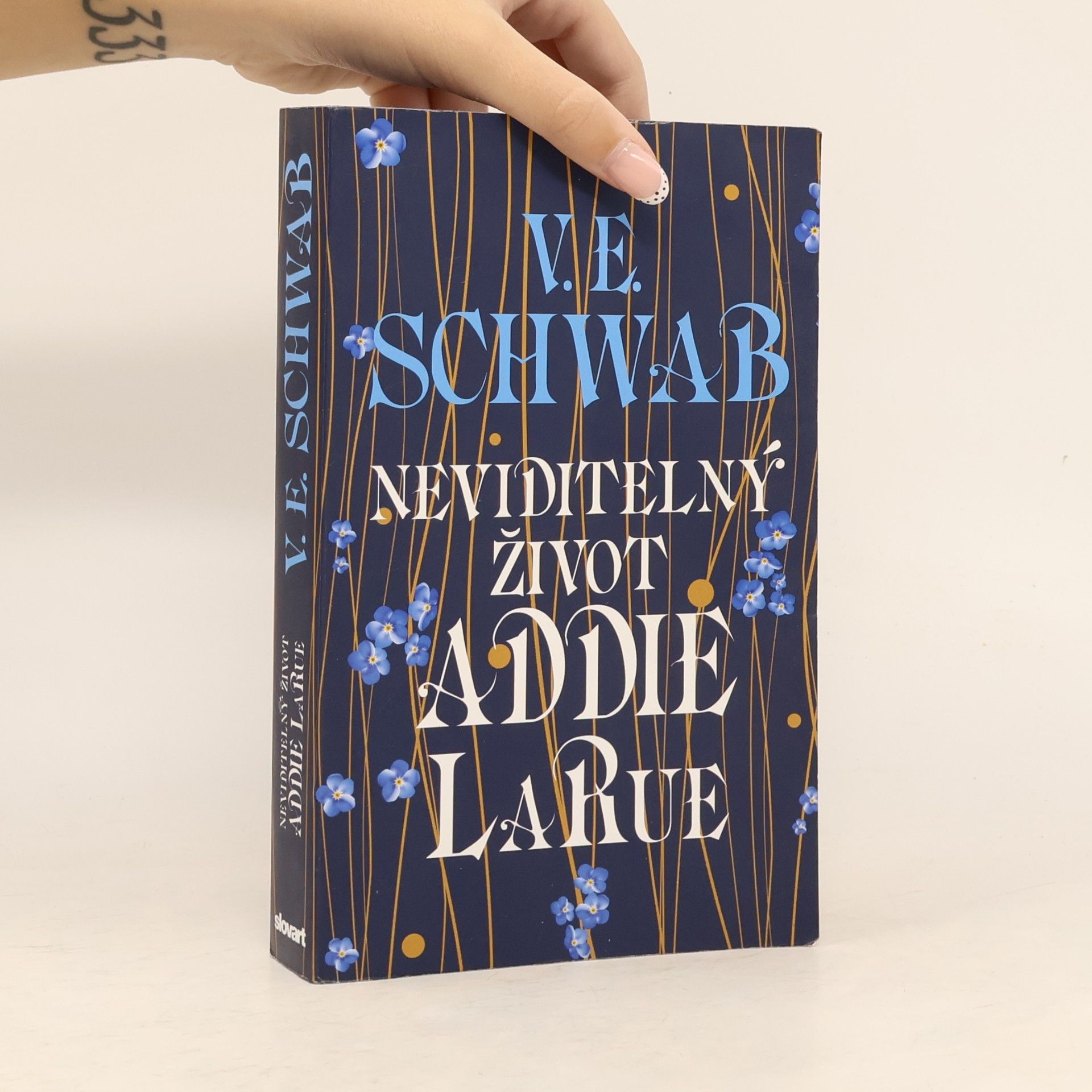 Victoria Schwab Neviditelný život Addie LaRue