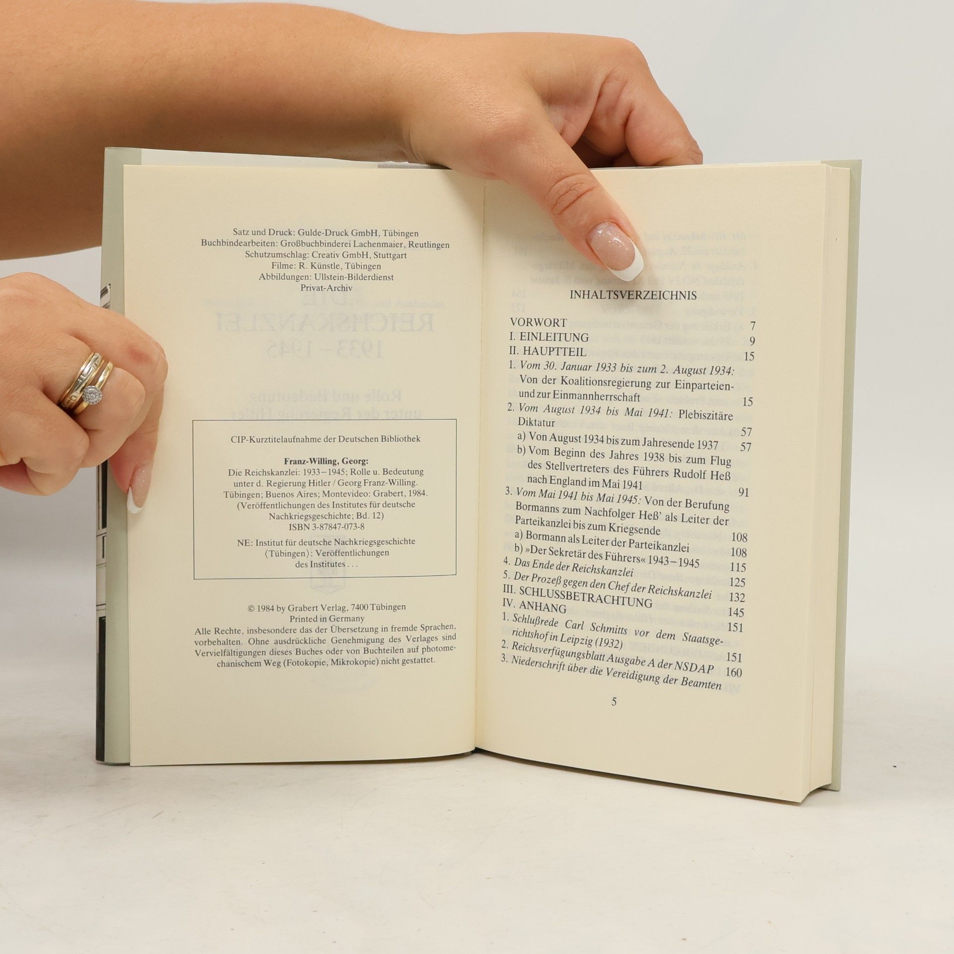Georg Franz Willing Veröffentlichungen des Institutes für Deutsche Nachkriegsgeschichte: Die Reichskanzlei, 1933-1945