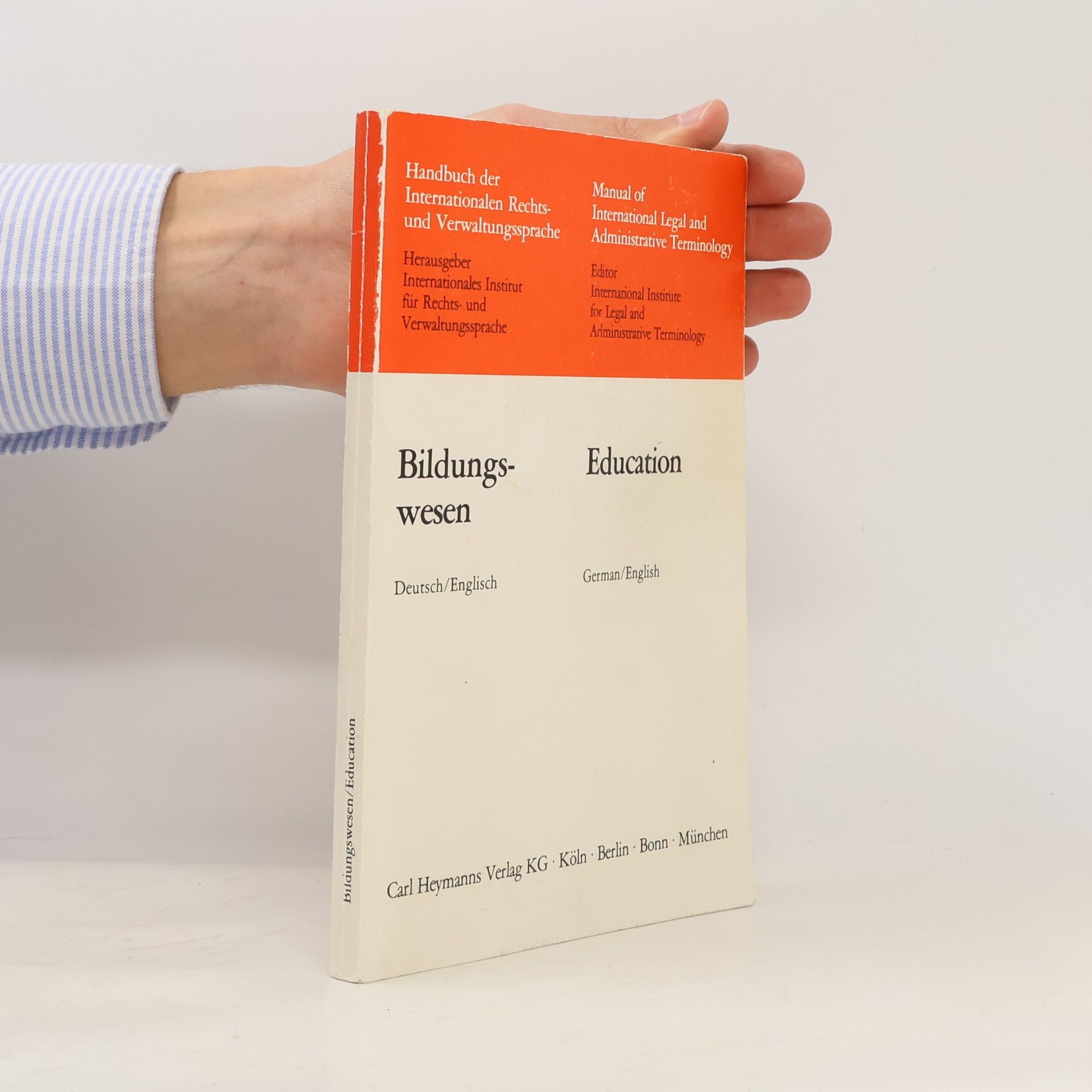 Handbuch der internationalen Rechts- und Verwaltungssprache