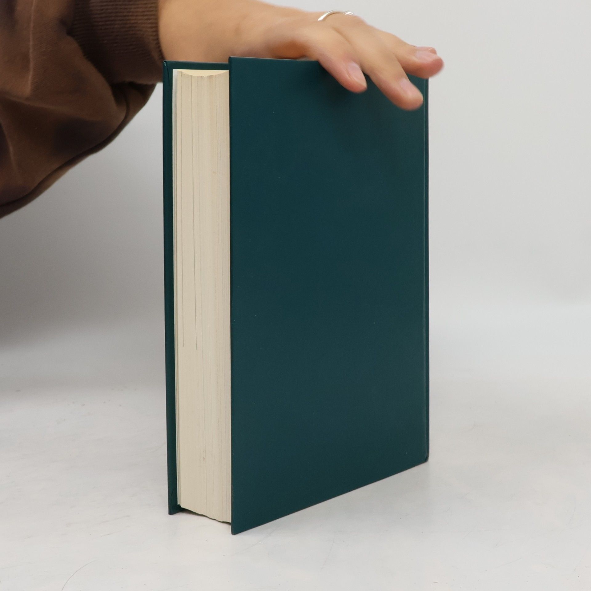 Ken Follett Reader's Digest Auswahlbücher. Die Pfeiler der Macht. Schau dich nicht um. Wolfstage. Virusjagd