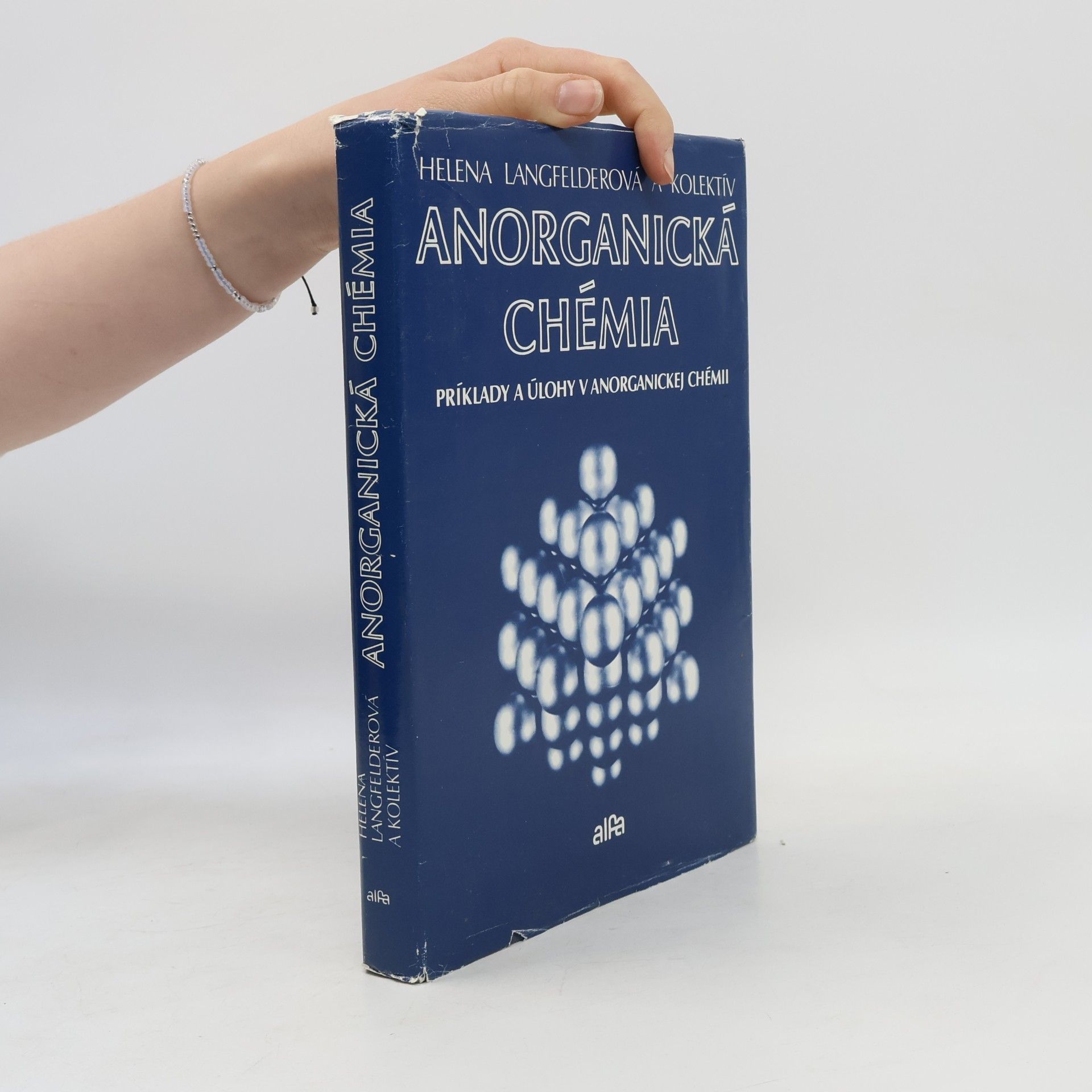 Helena Langfelderová Anorganická chémia
