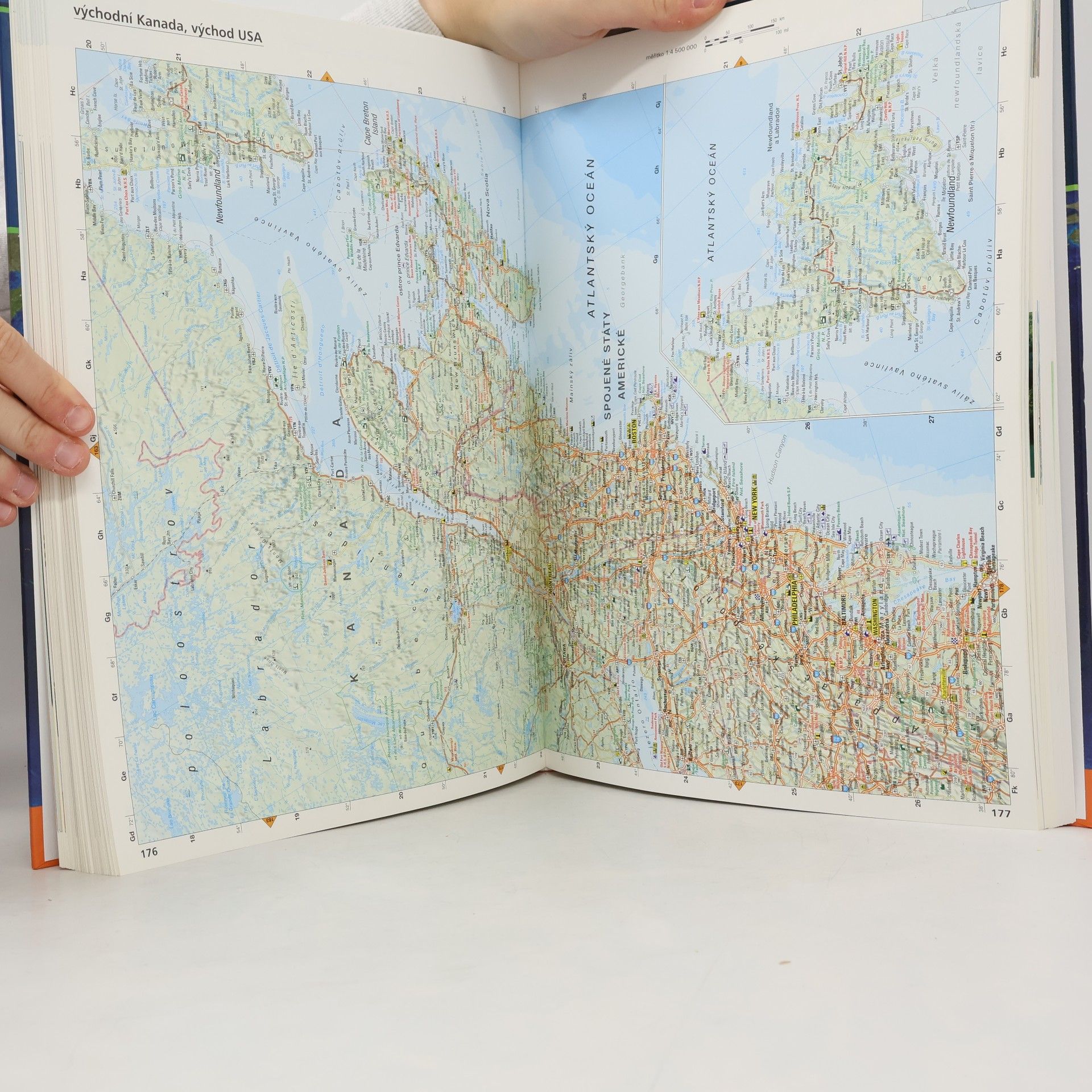 Irena Rybová Atlas světa nové zpracování, systém piktogramů, lexikon zemí