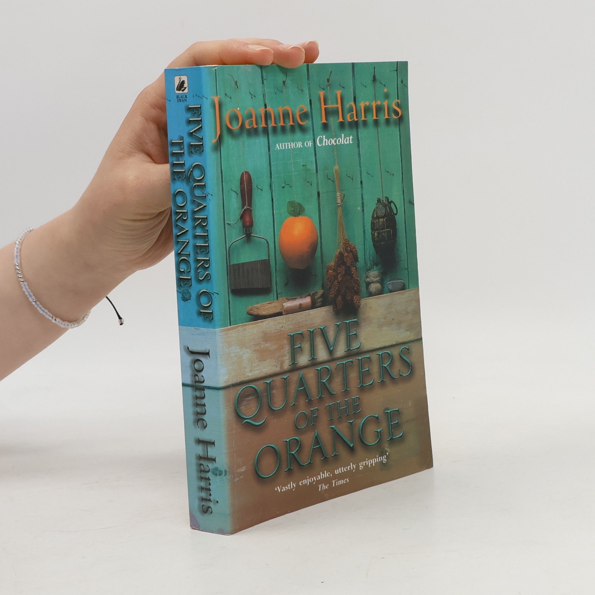 Joanne Harris Five quarters of the orange