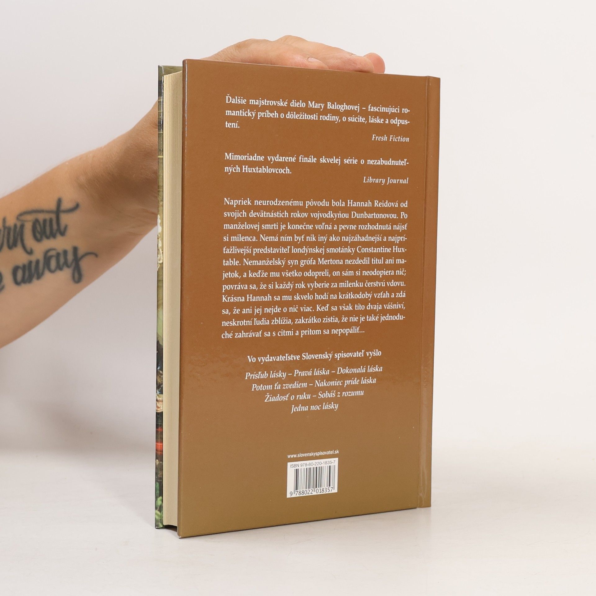 Mary Balogh Šteklivé tajomstvá