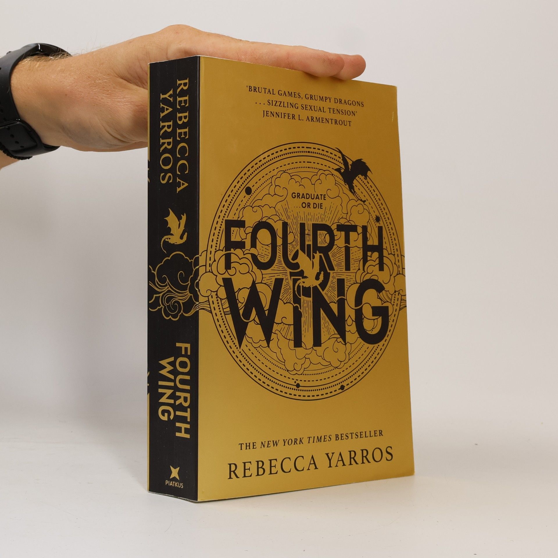Rebecca Yarros Fourth Wing