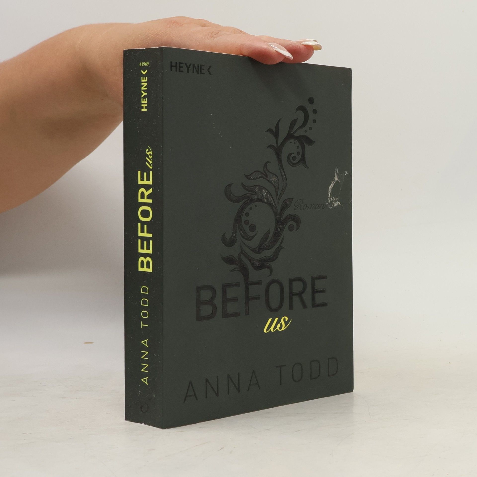 Anna Todd After 5. Before Us