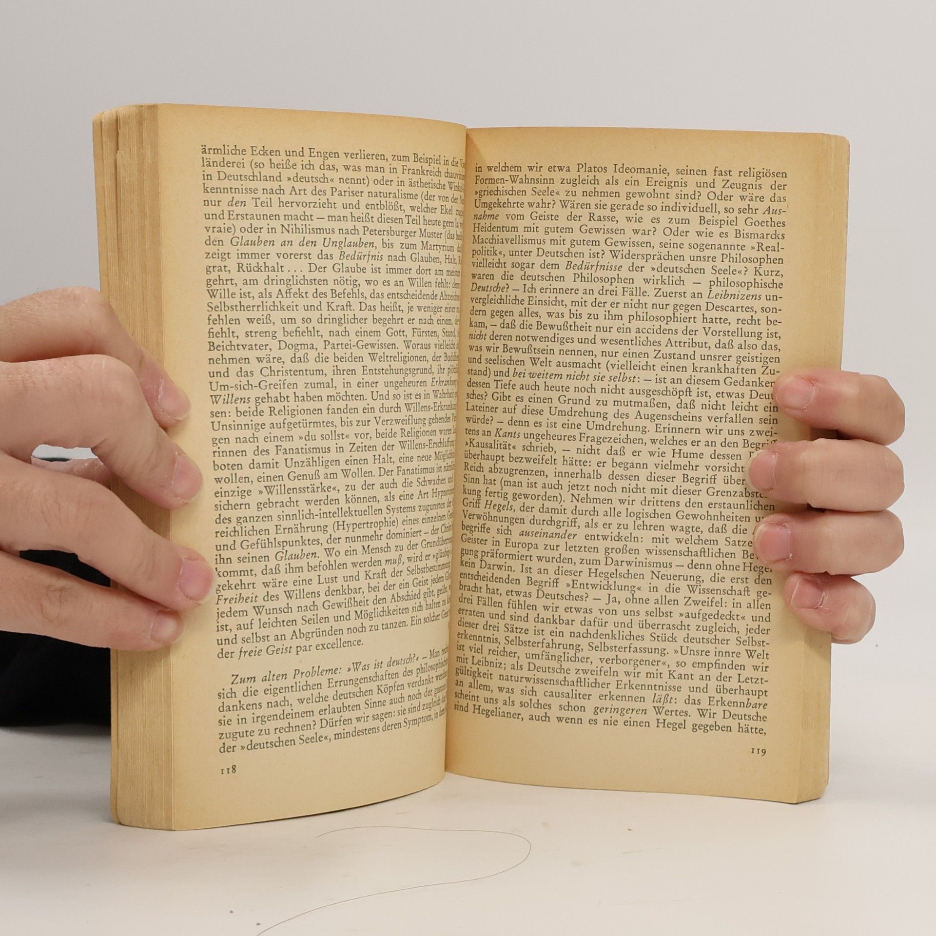 Karl Löwith Nietzsche: Zeitgemässes und Unzeitgemässes. Ausgewählt und eingeleitet von Karl Löwith