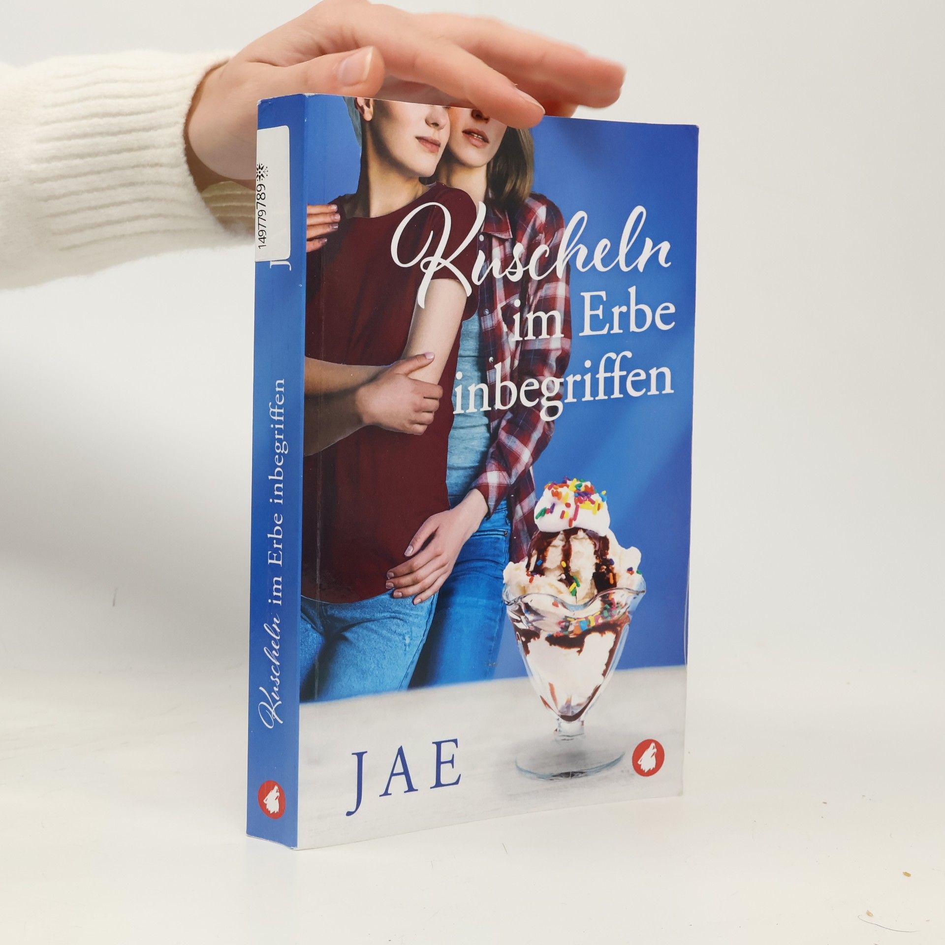 Jae Kuscheln im Erbe ingebriffen