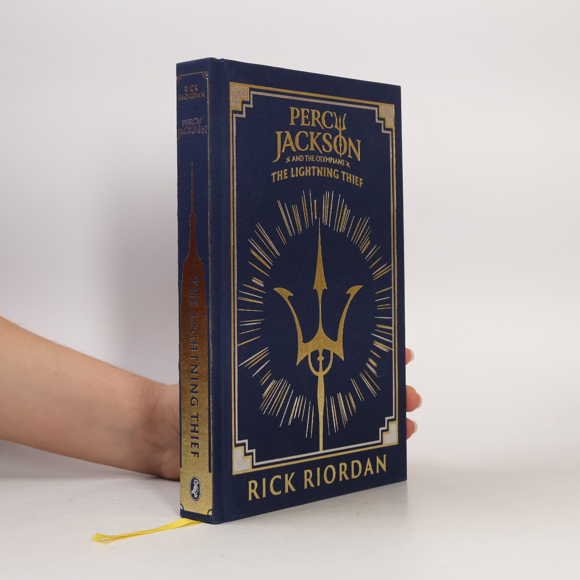 Rick Riordan Percy Jackson and the Lightning Thief (Book 1): Deluxe Collector´s Edition