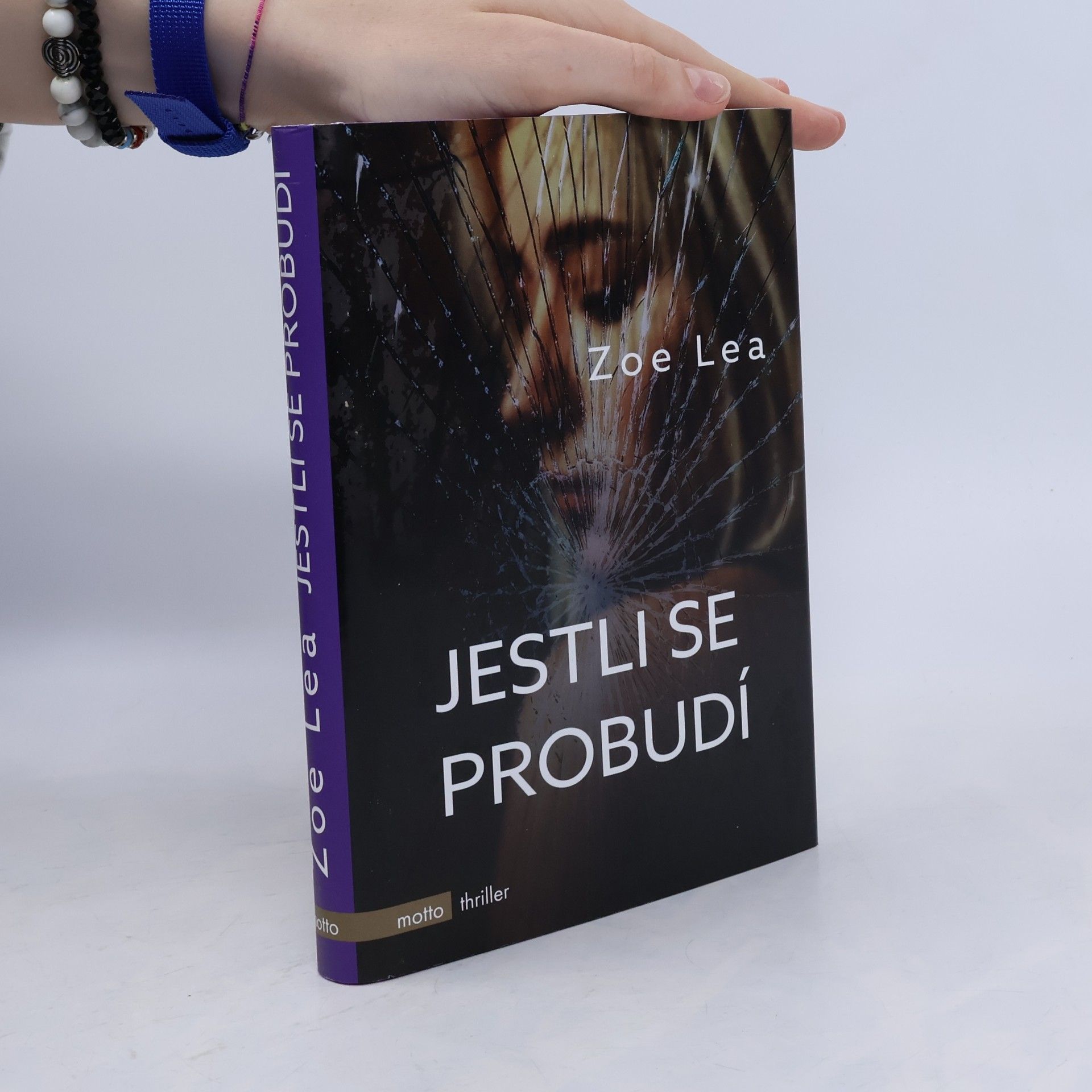 Zoe Lea Jestli se probudí