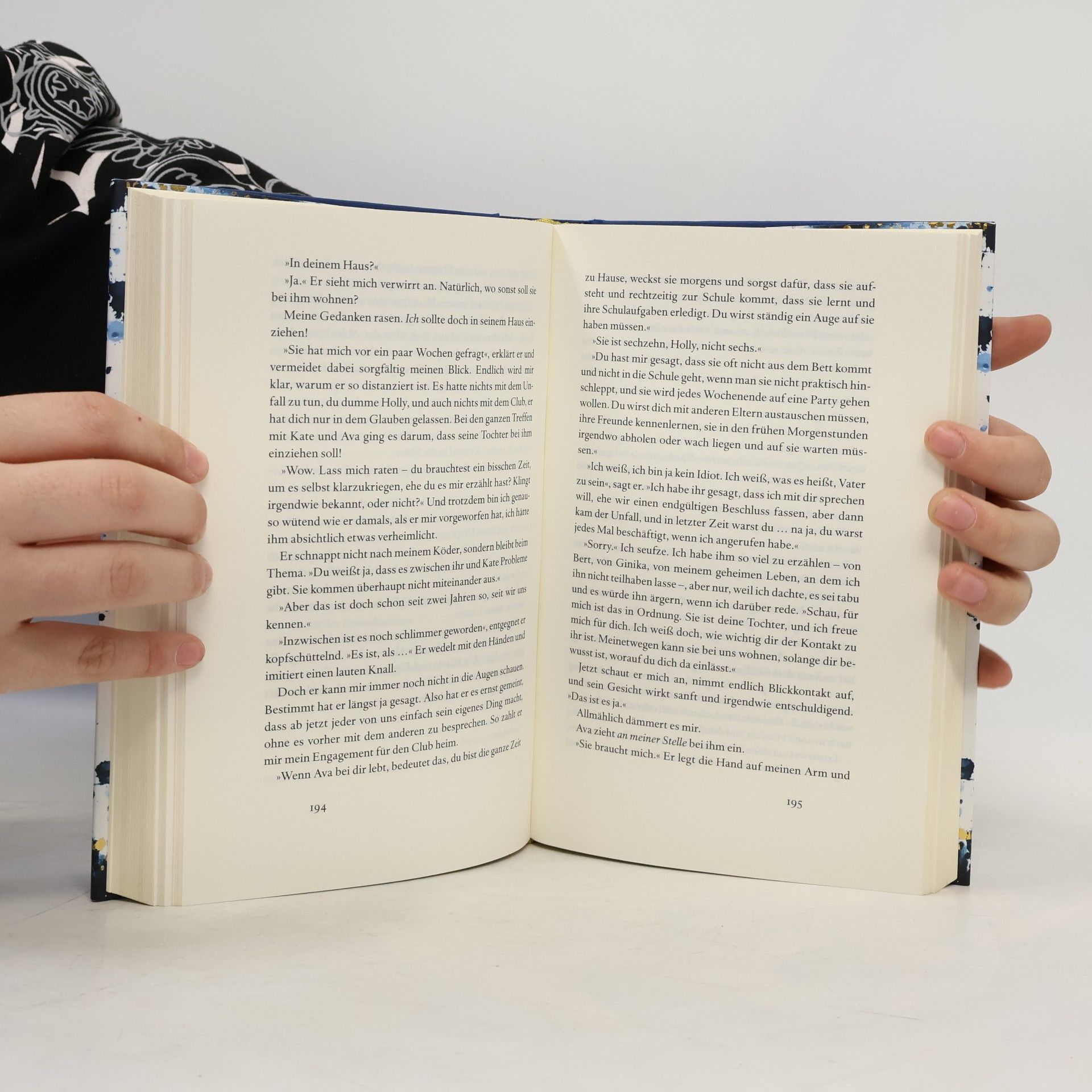 Cecelia Ahern Postscript