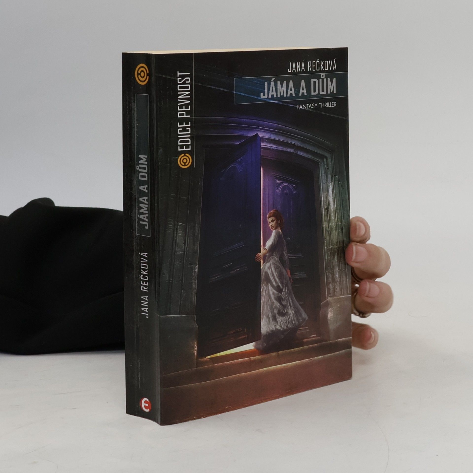 Jana Rečková Jáma a dům