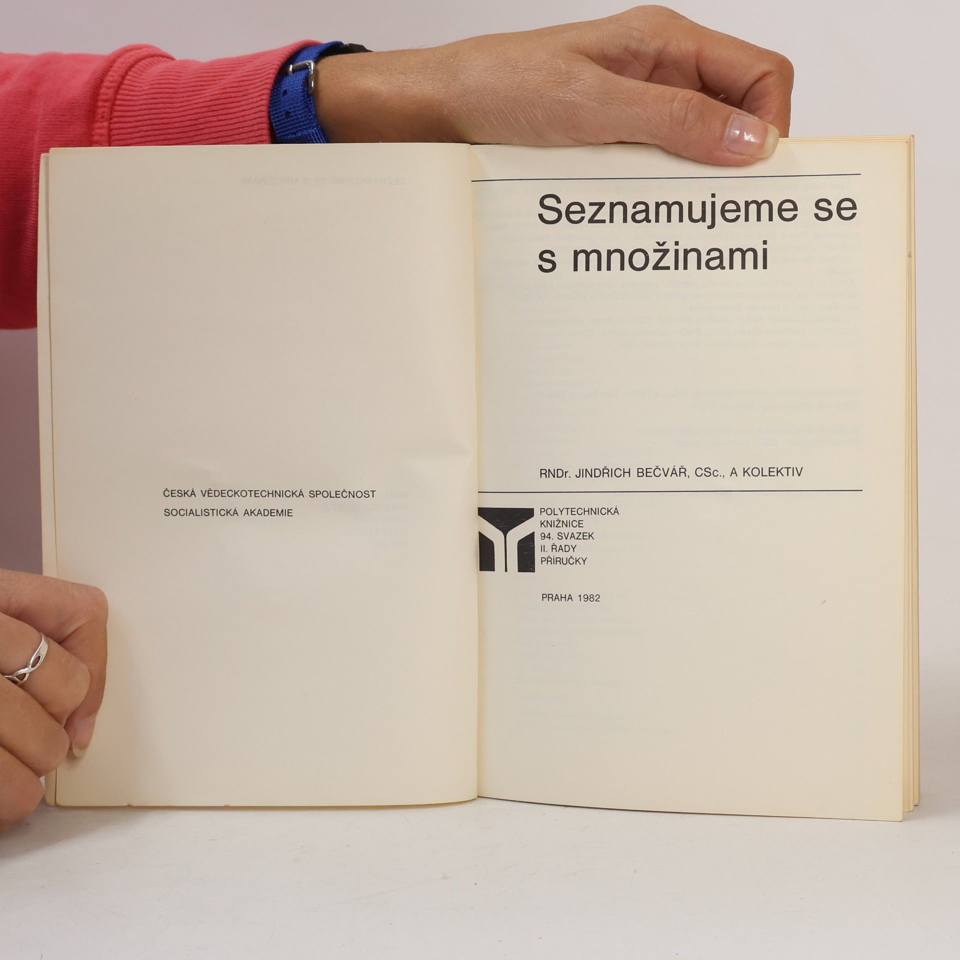 Jindřich Bečvář Seznamujeme se s množinami