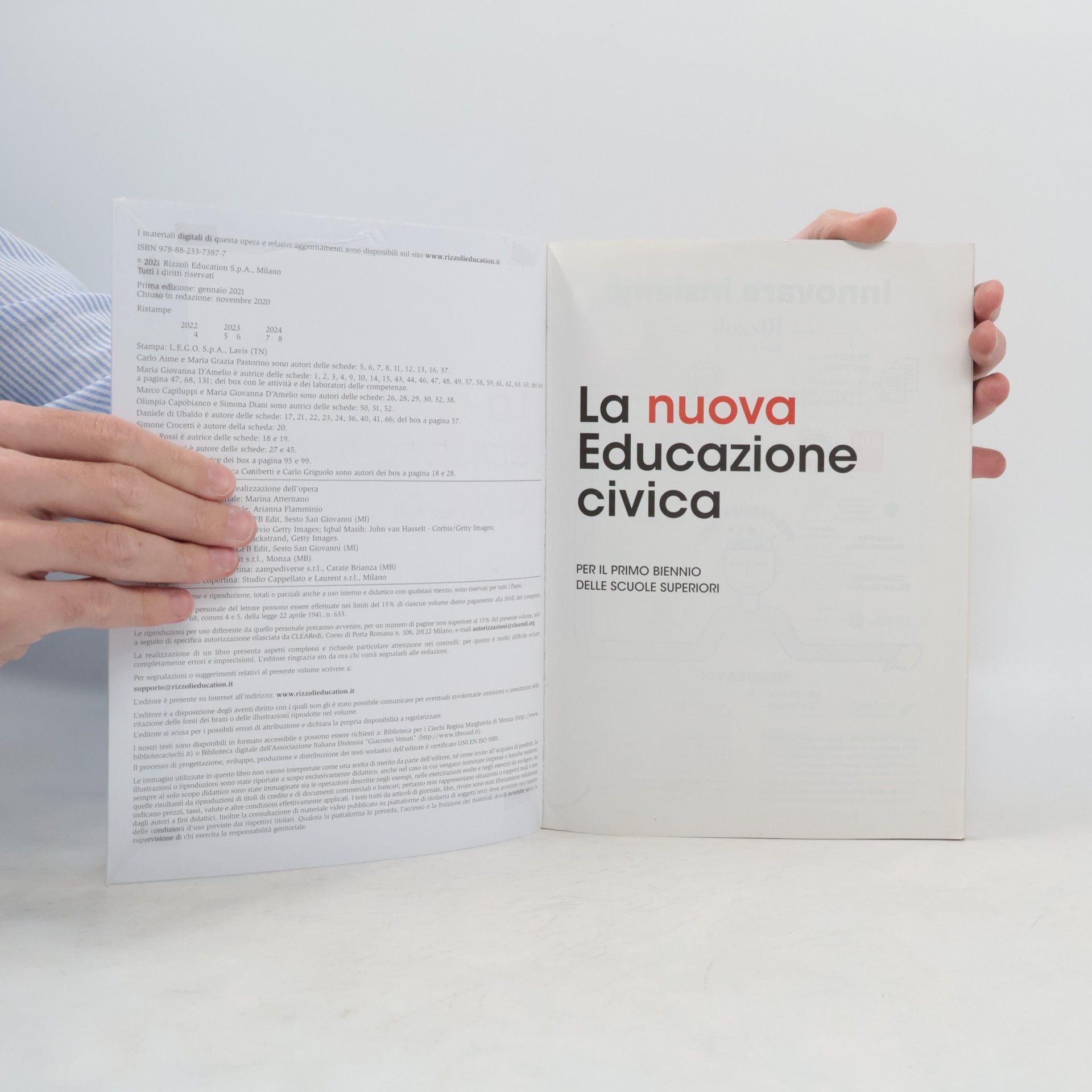 kolektiv La nuova educazione civica