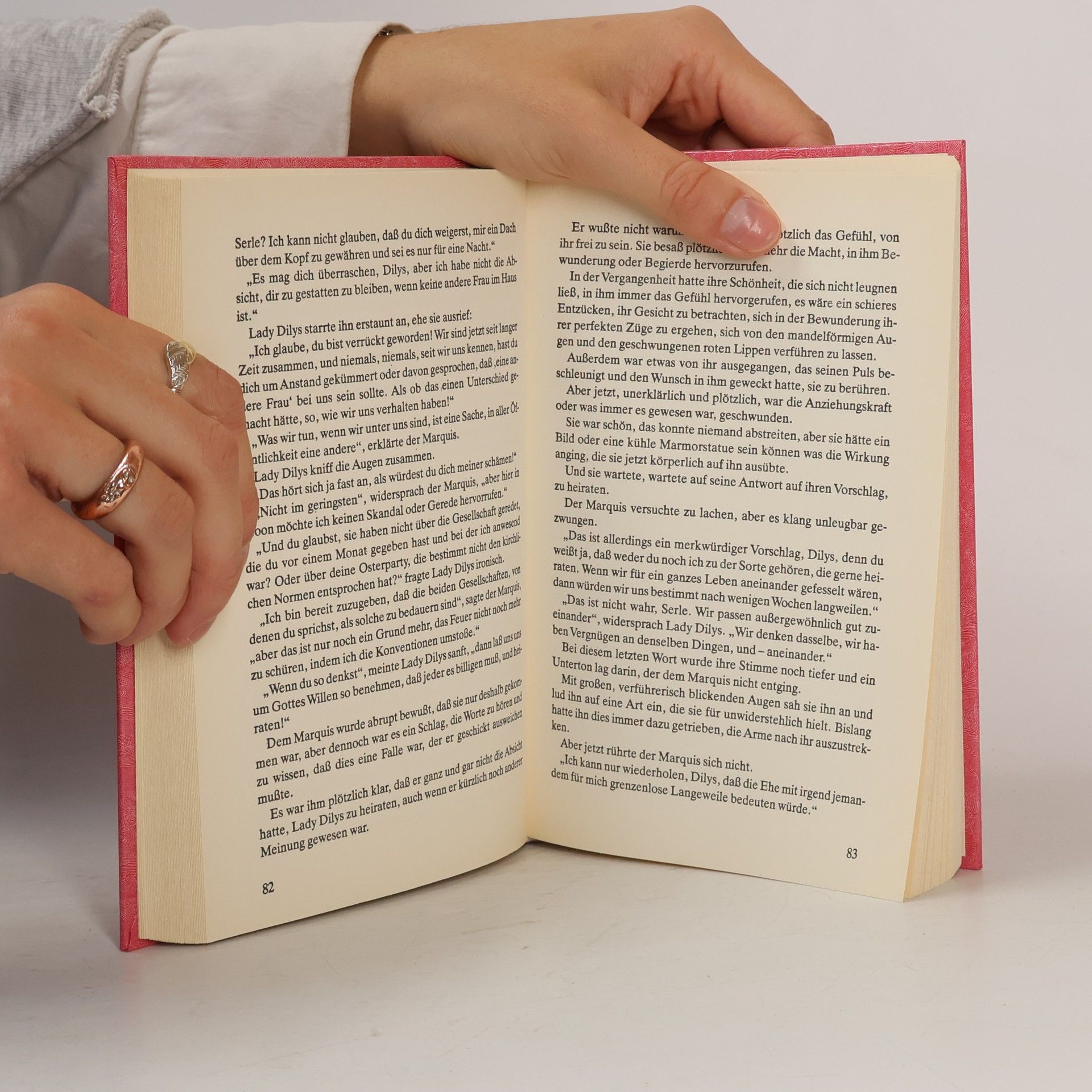 Barbara Cartland Valeta erbt das große Glück