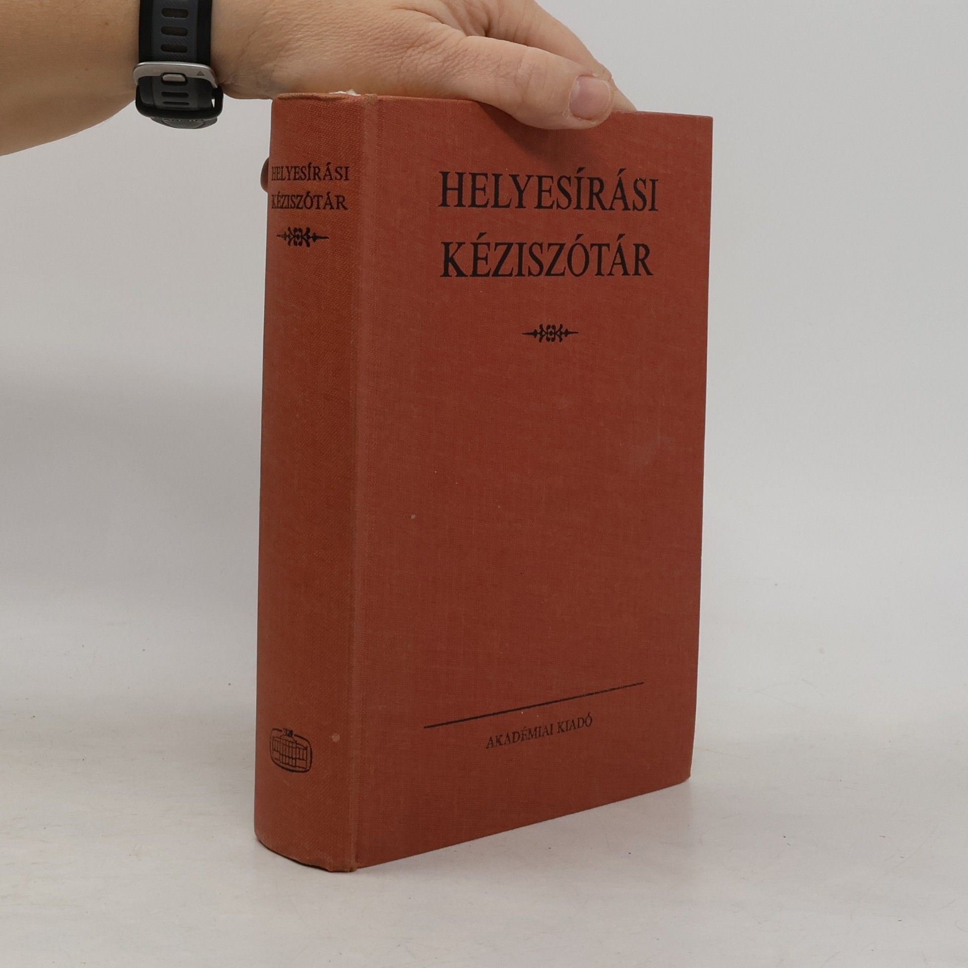 HELYESÍRÁSI KÉZISZÓTÁR