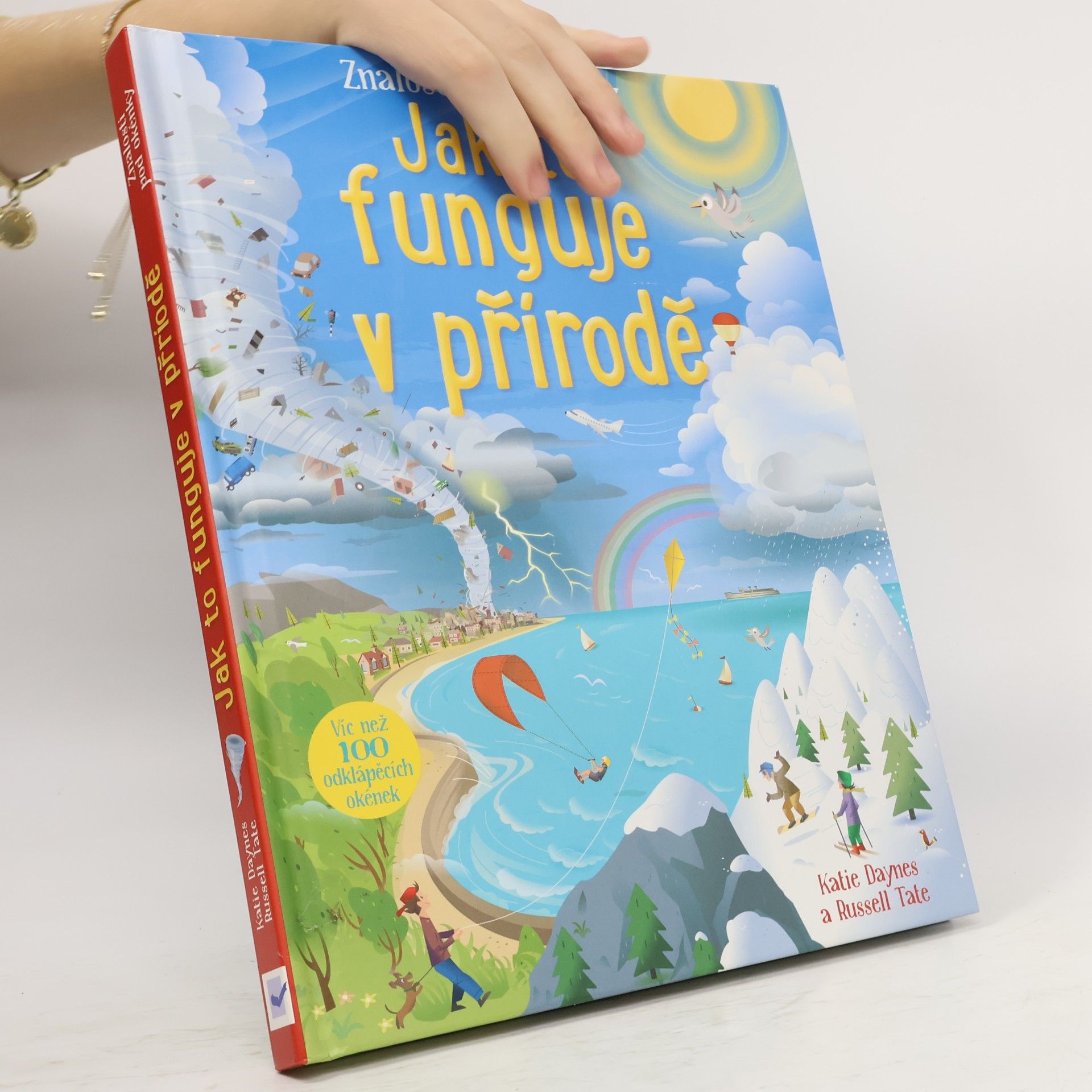 Katie Daynes Jak to funguje v přírodě: víc než 100 odklápěcích okének.