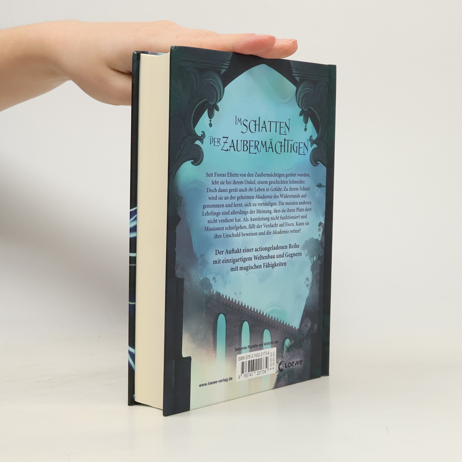 Lauren Magaziner Unmagical (Band 1) - Die verbotene Akademie